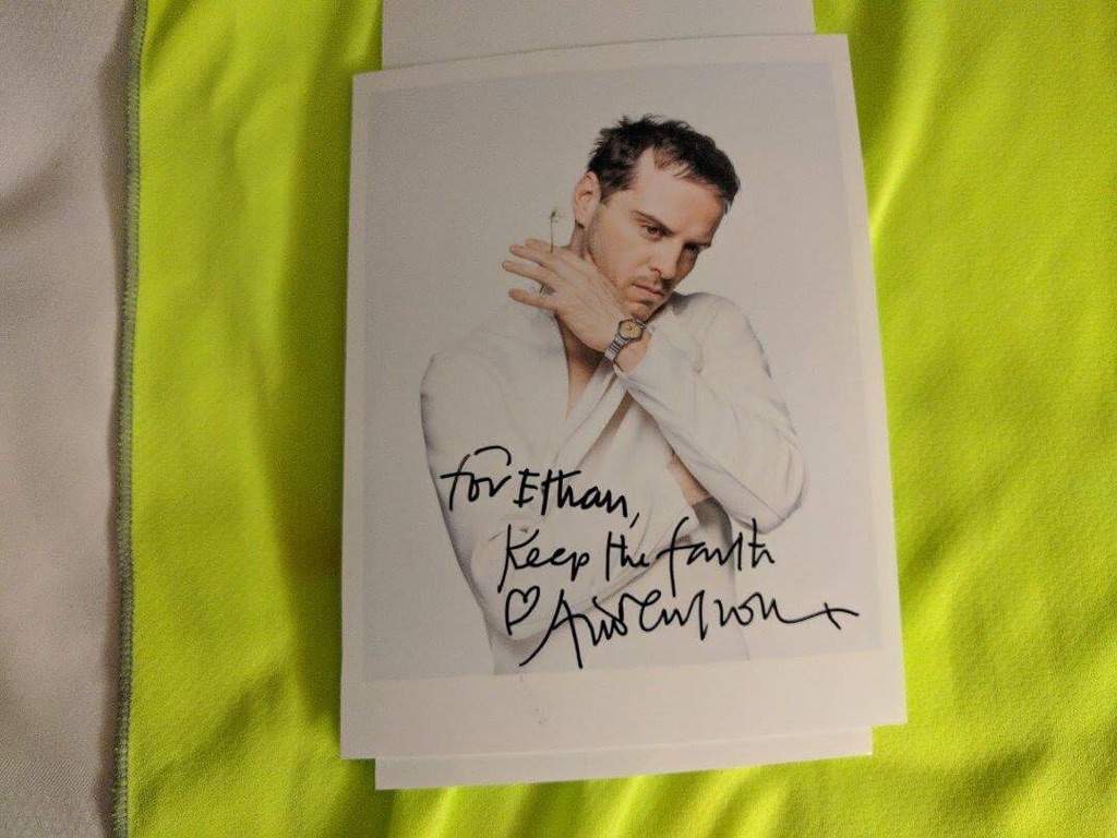 1024x768 Andrew scott sighed photo