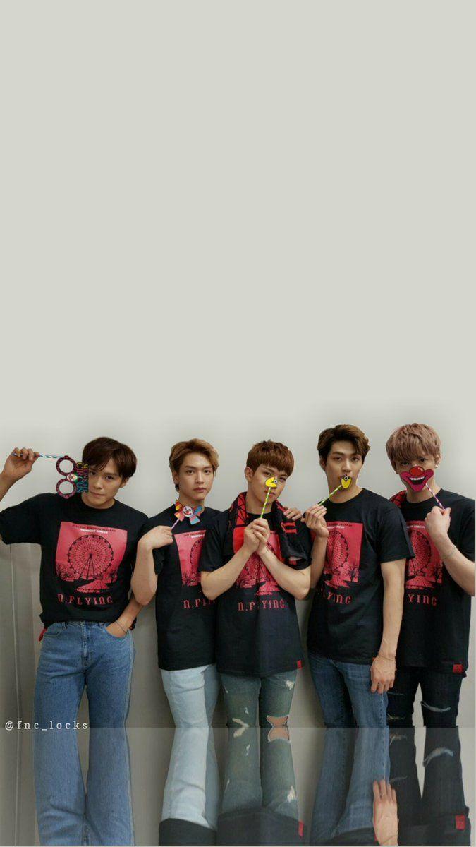 675x1200 FNC Lockscreens