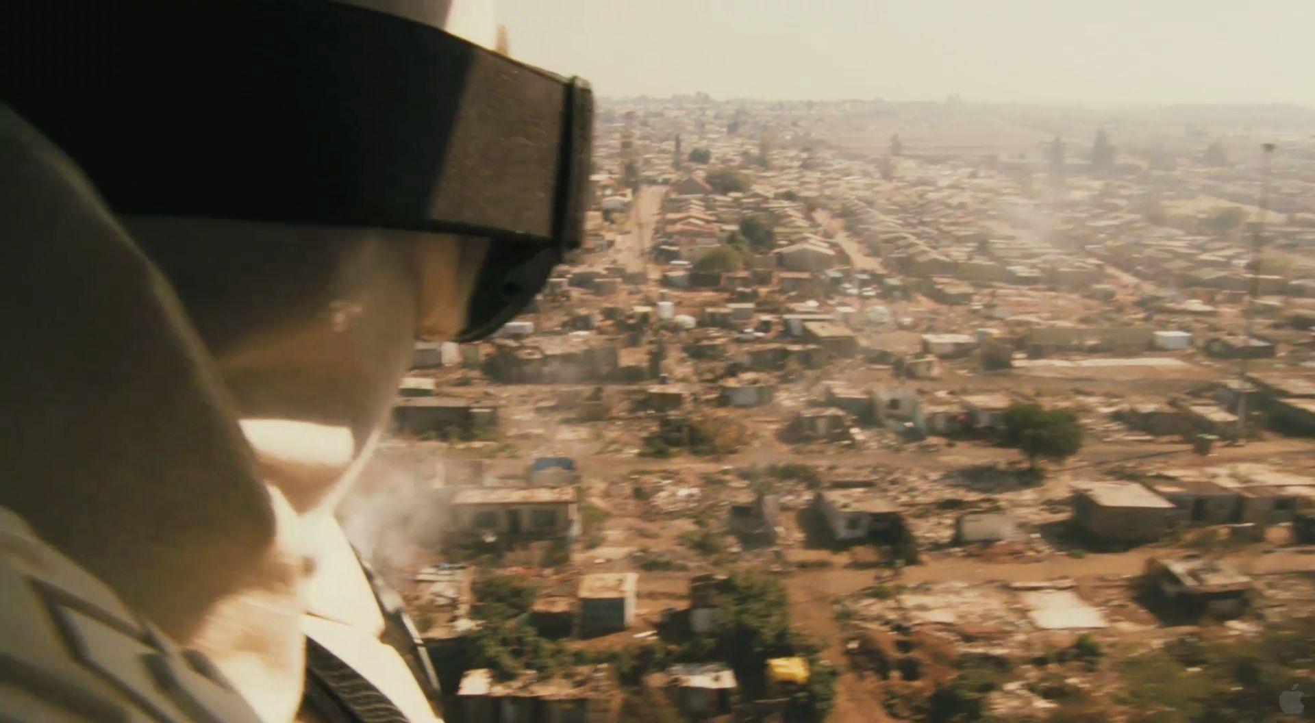 1920x1056 District 9 Wallpaper Alien Motherships Guns Helicopters