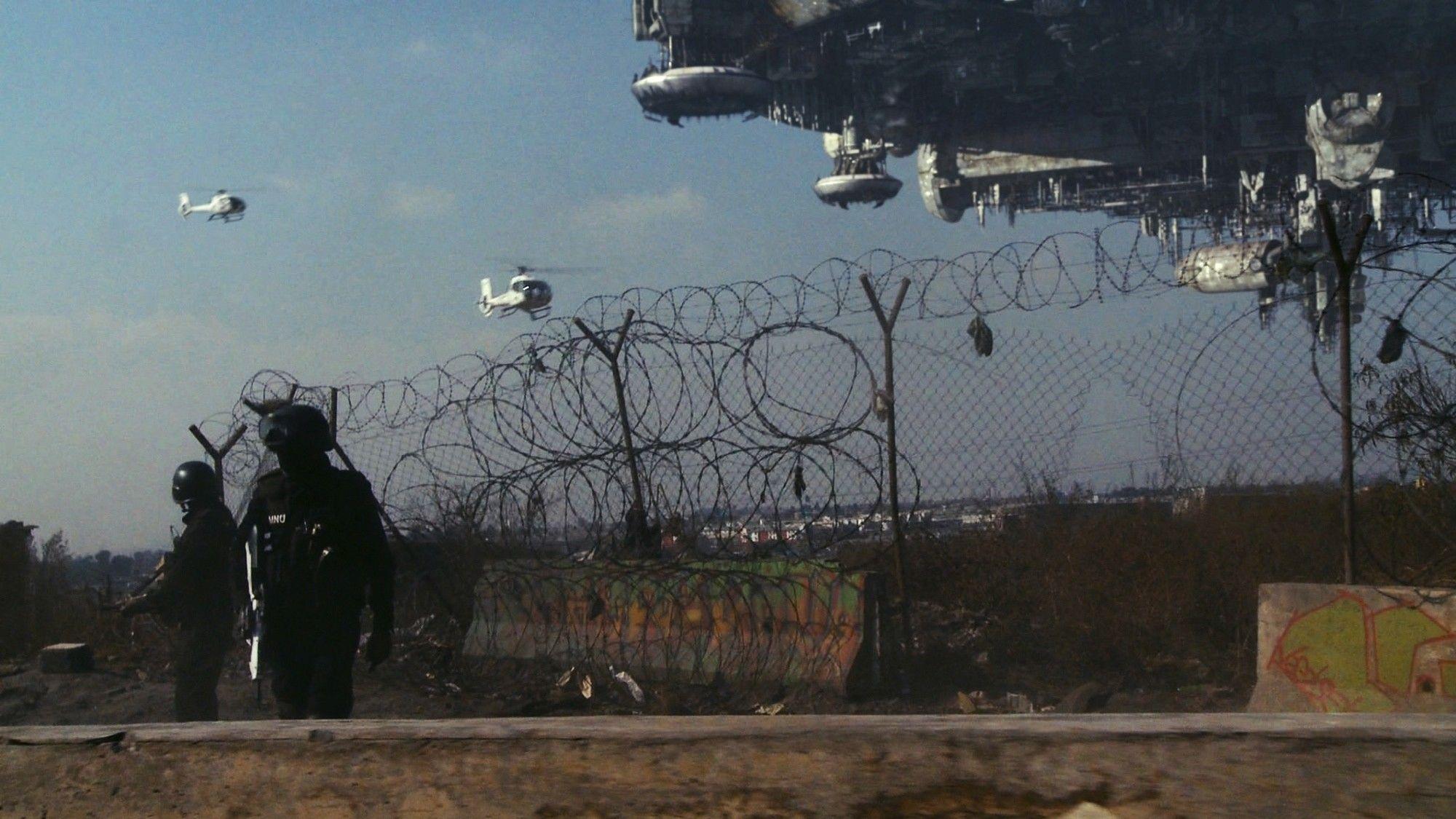2000x1125 District 9 Wallpaper