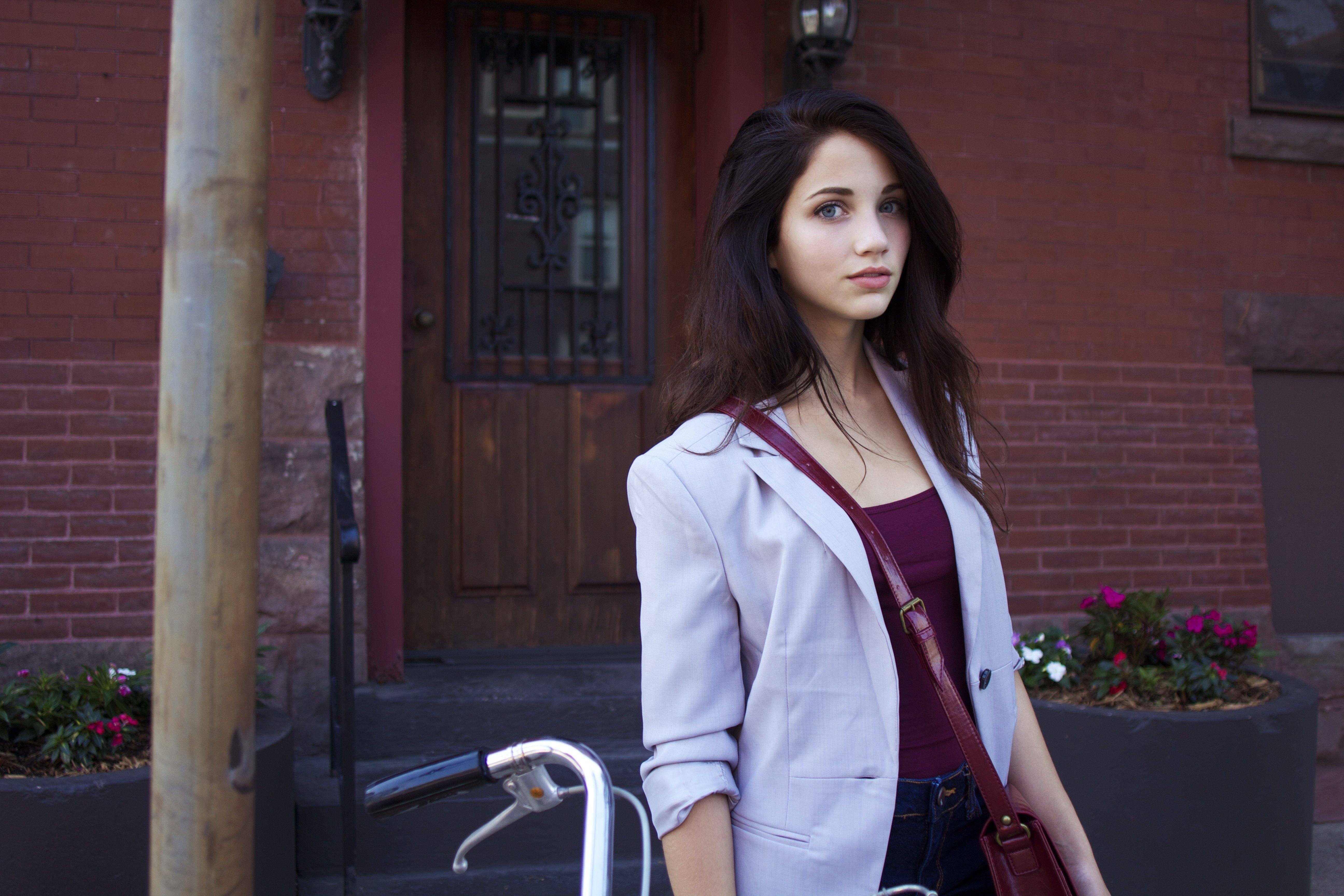 5184x3456 women, Emily Rudd Wallpaper HD / Desktop and Mobile Background