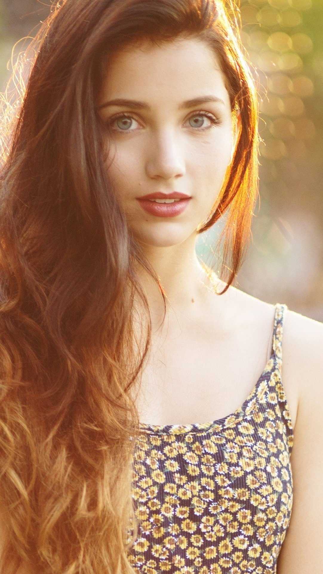 1082x1922 Emily Rudd 2019 HD Wallpaper