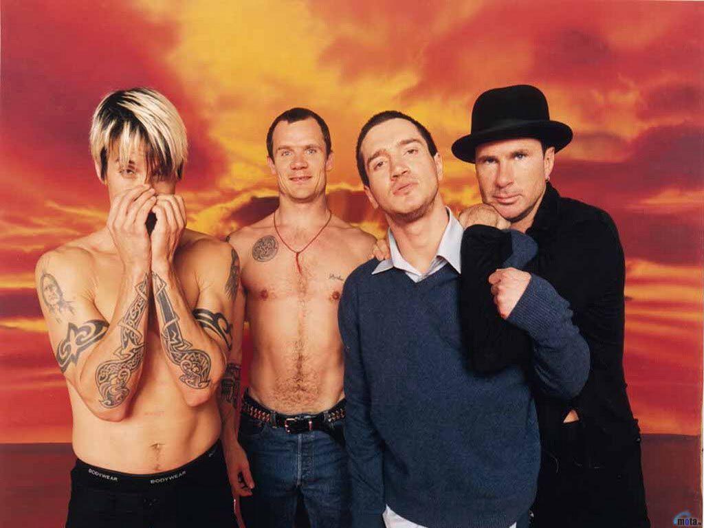 Anthony Kiedis Wallpapers Top Free Anthony Kiedis Backgrounds Wallpaperaccess