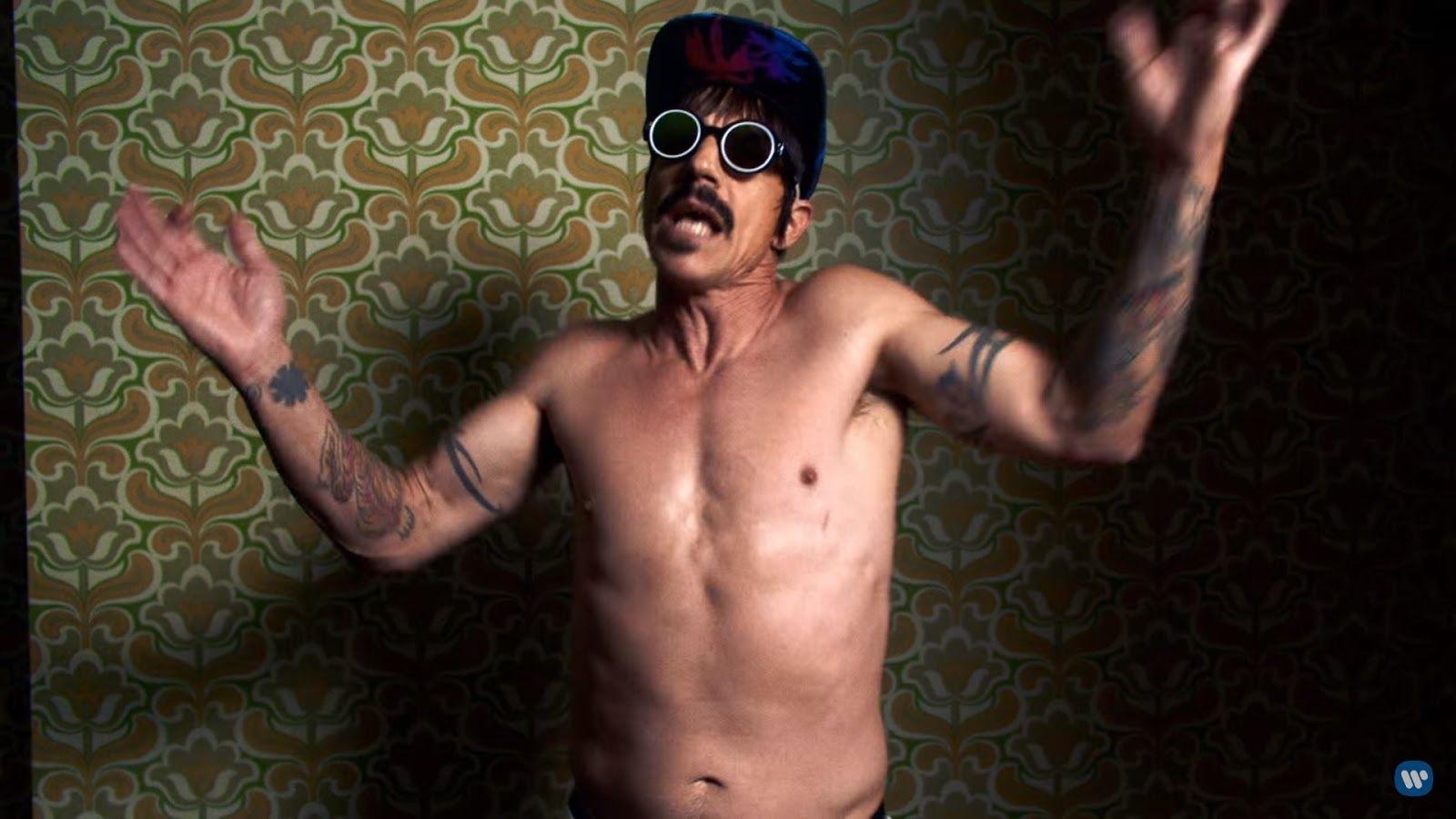 1600x900 Red Hot Chili Peppers: Dark Necessities (2016)