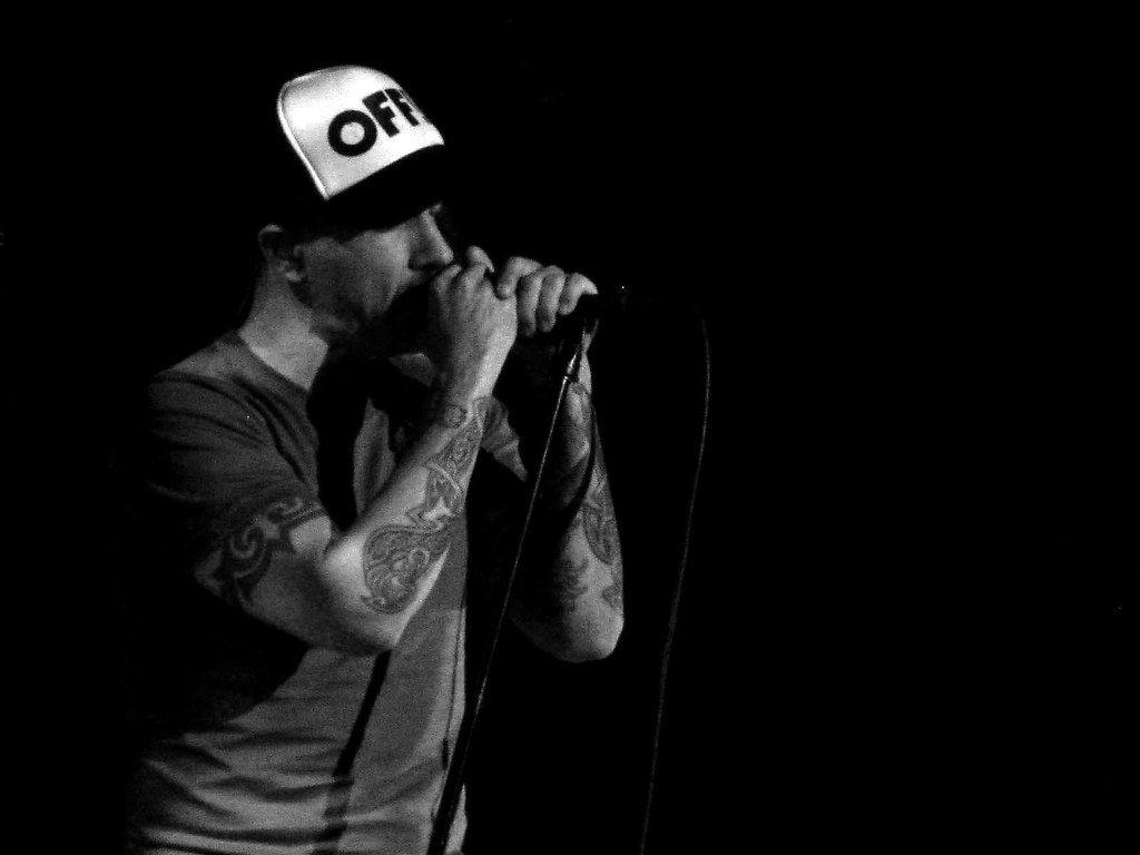 1024x768 RHCP- Anthony Kiedis. Red Hot Chili Peppers singer Anthony