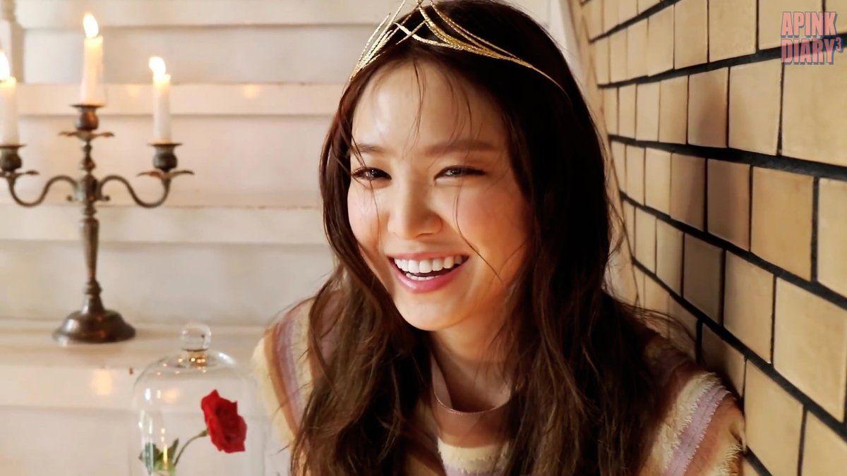 1200x675 naeun pics