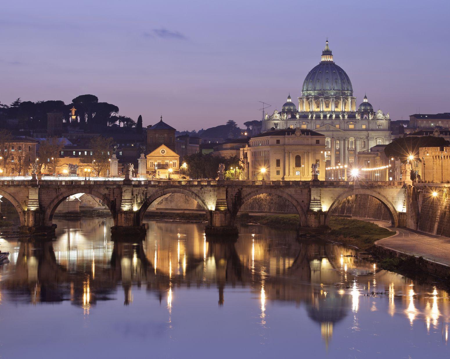 1550x1239 Travelling Background, 739052 Roma Wallpaper,