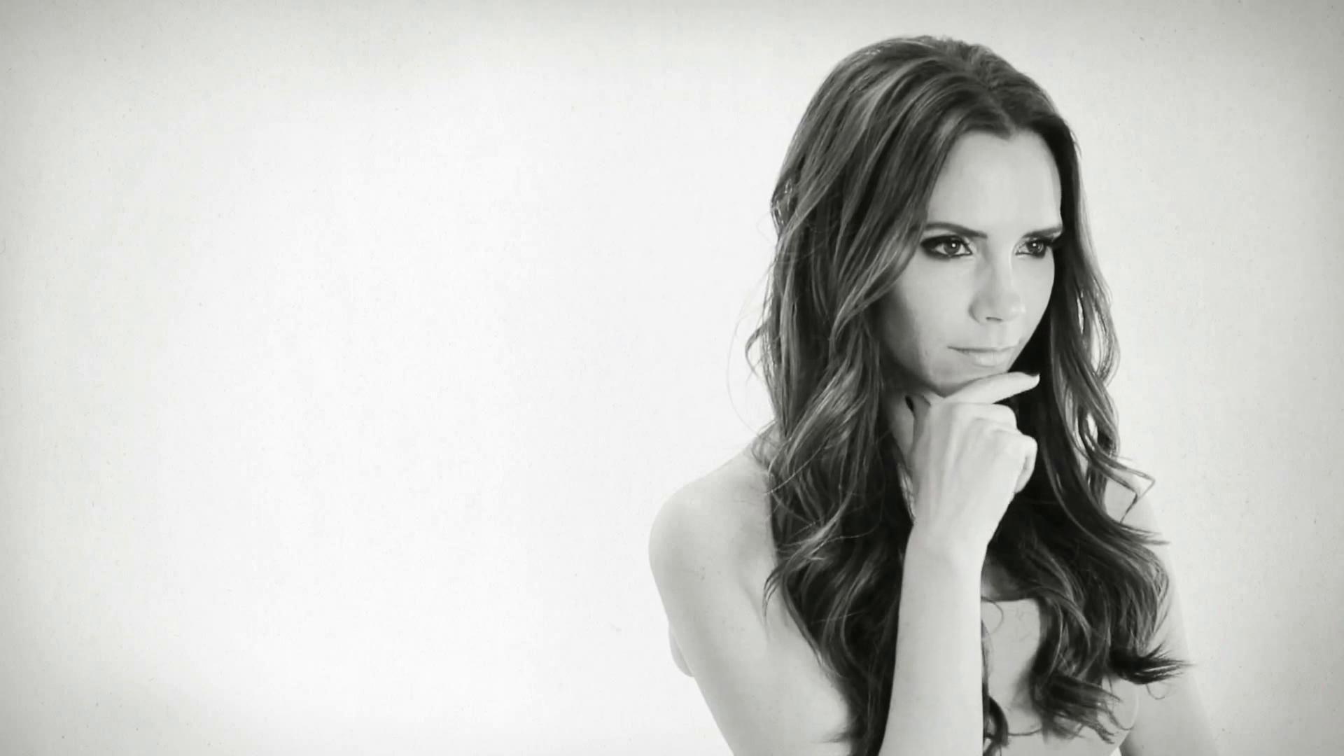 1920x1080 Victoria Beckham wallpaper