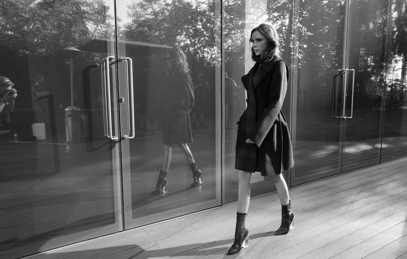 1332x850 Wallpaper black and white, boots, reflection, coat, Madame Figaro