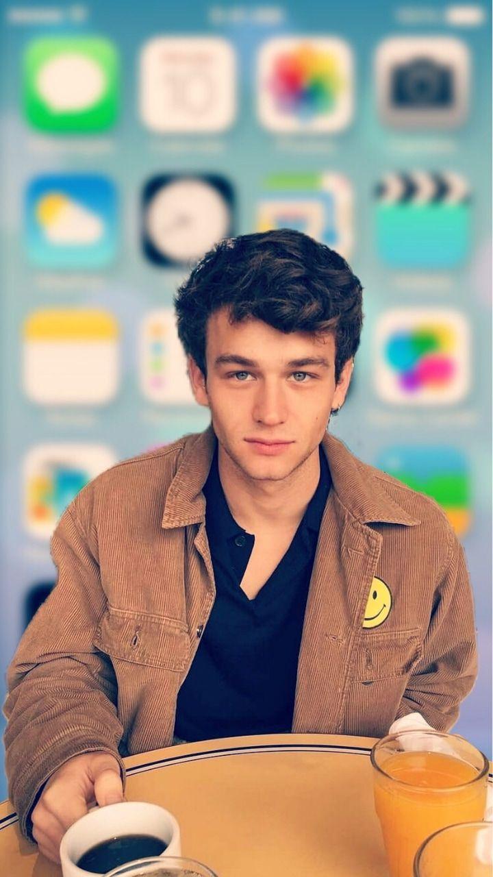 Brandon Flynn Wallpapers - Top Free Brandon Flynn Backgrounds