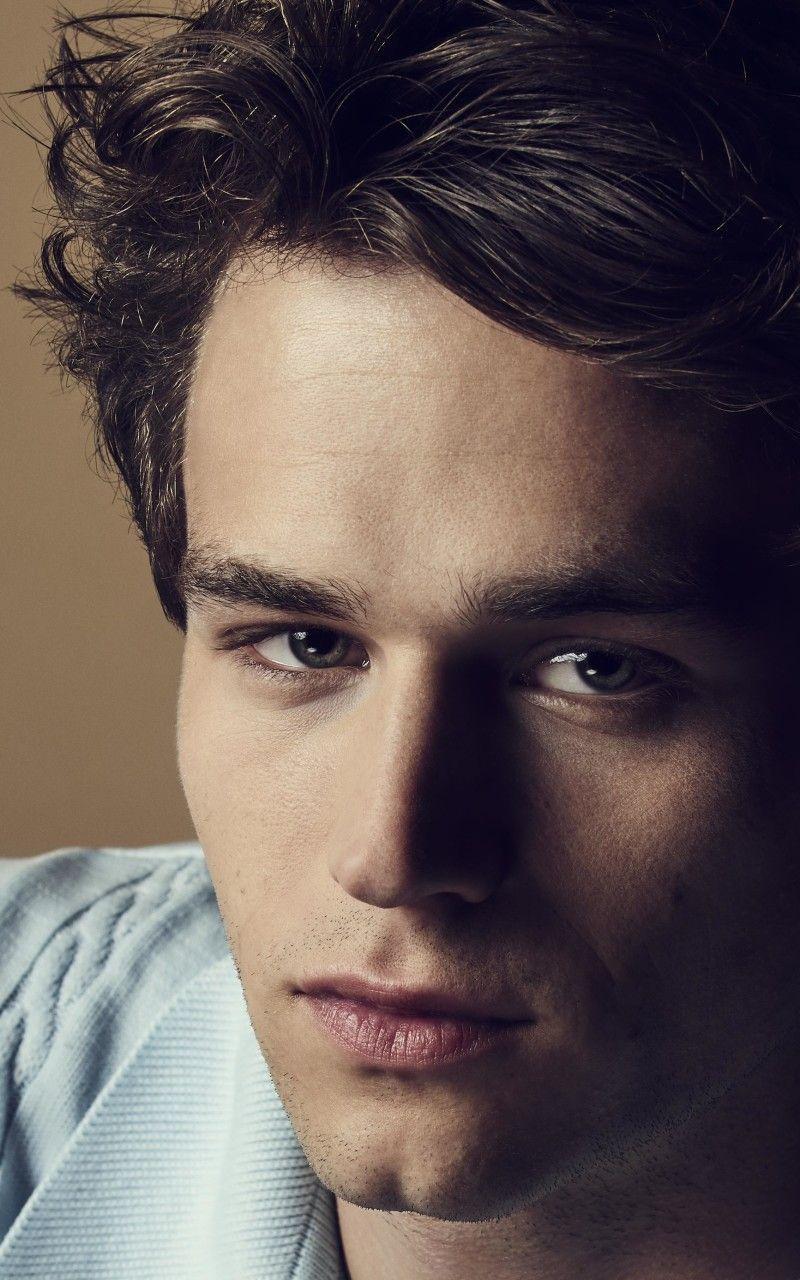 Brandon Flynn Wallpapers - Top Free Brandon Flynn Backgrounds