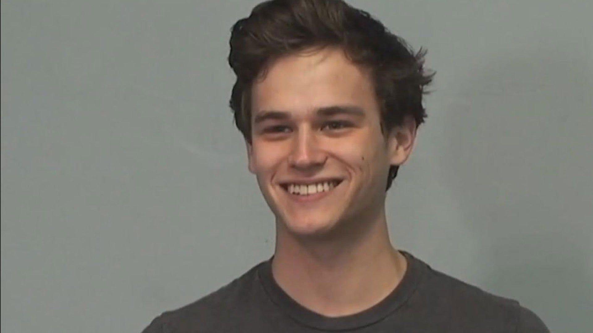 Brandon Flynn Wallpapers - Top Free Brandon Flynn Backgrounds