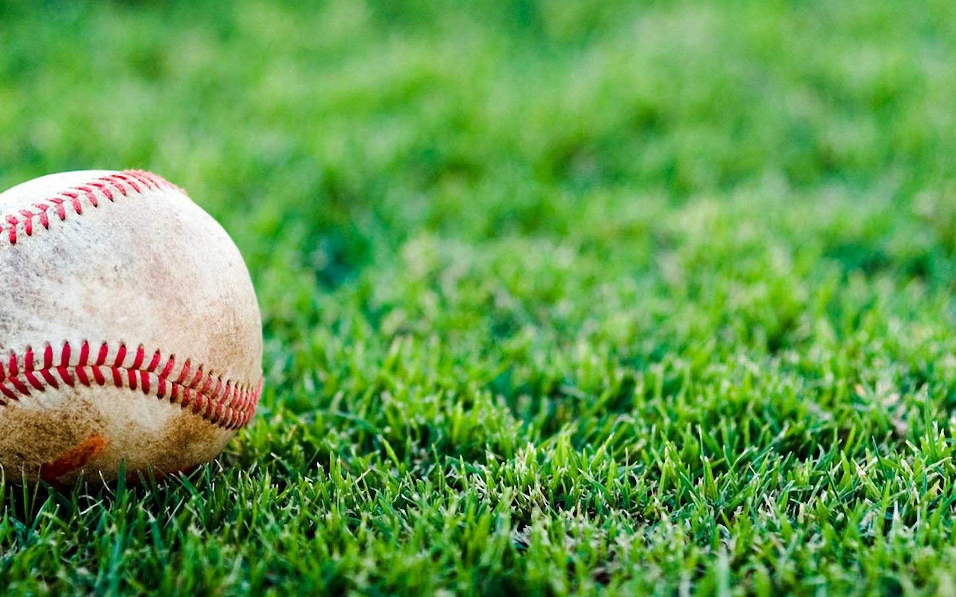 1920x1200 Cool Softball Wallpaper