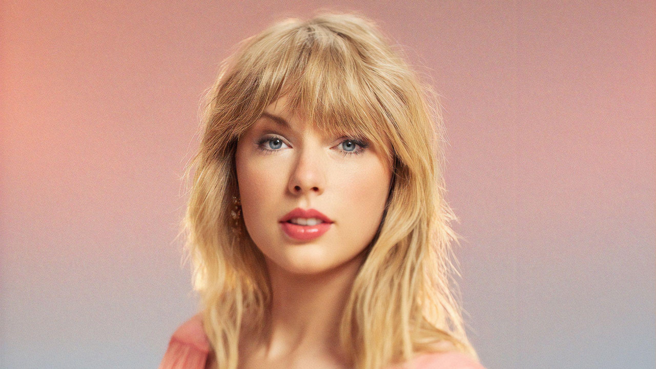2560x1440 Taylor Swift HD Wallpaper