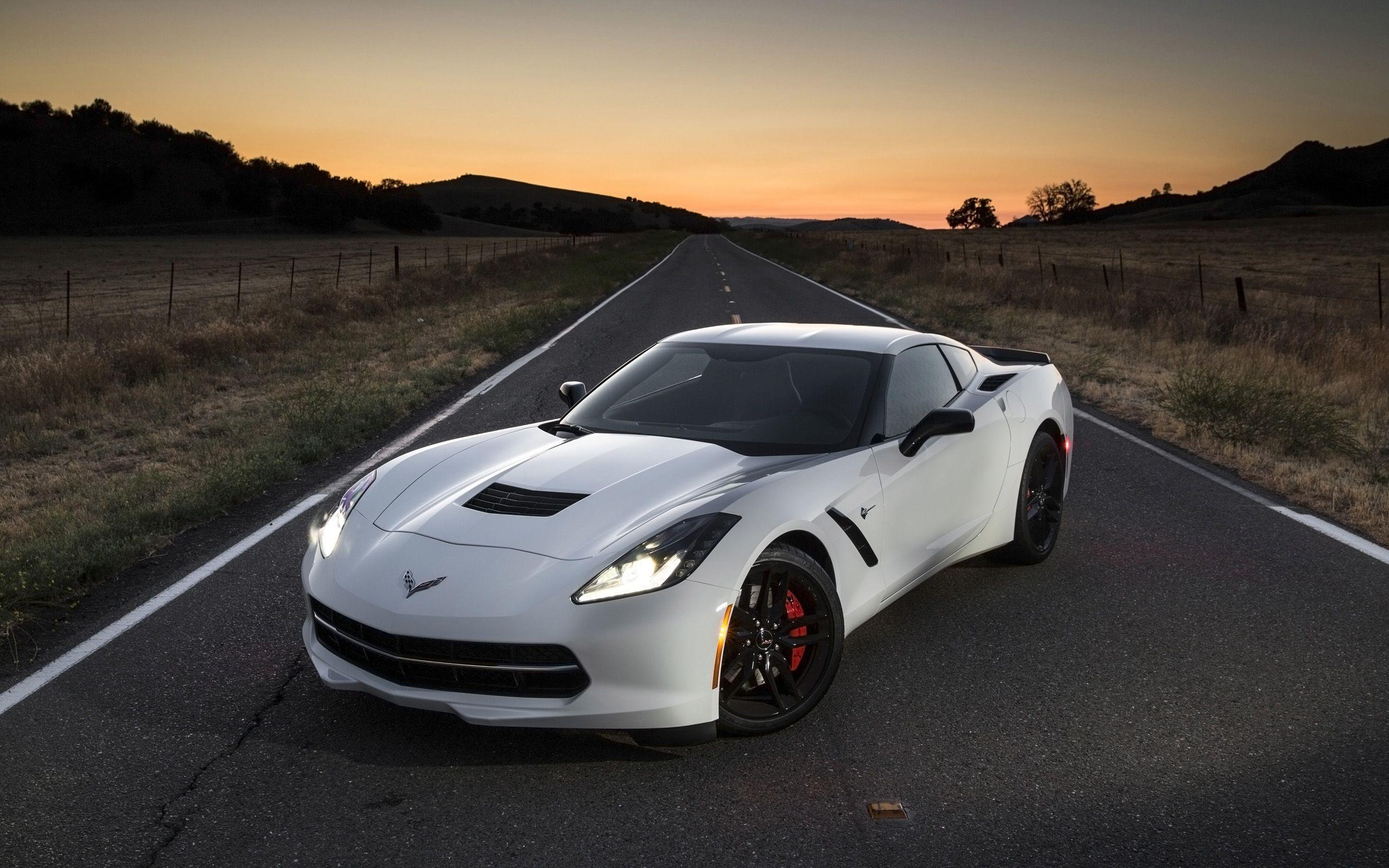 White Corvette Wallpapers Top Free White Corvette Backgrounds Wallpaperaccess