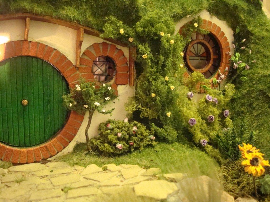 1024x768 Bag End Wallpaper. Paper Bag Background