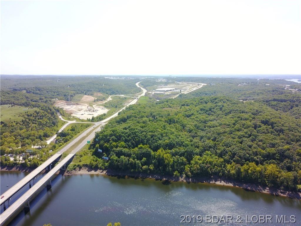 1024x768 Campbell Drive, Lake Ozark, Missouri 65049. Real Estate