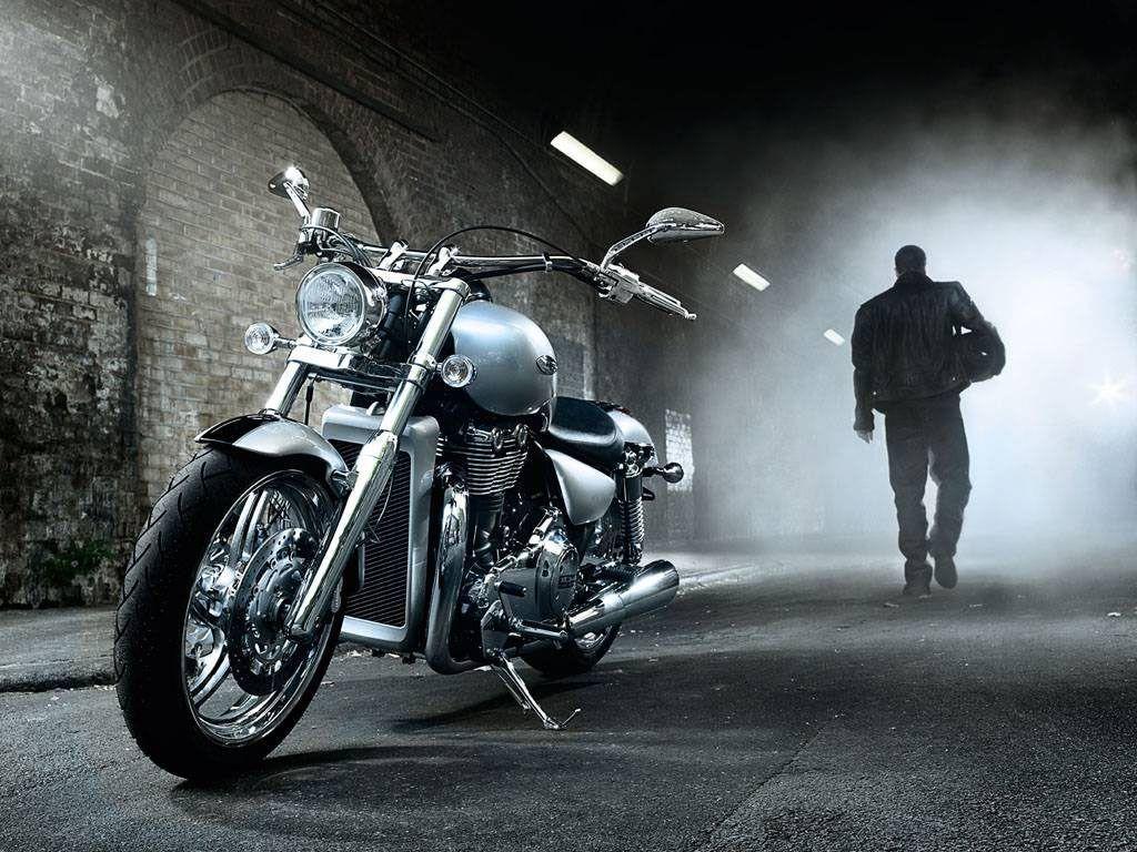 1024x768 New Royal Enfield Thunderbird 350 Wallpaper