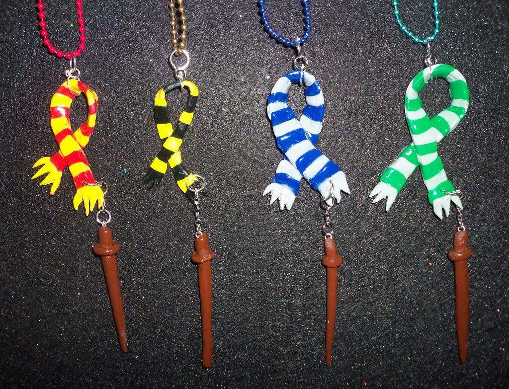 1024x783 Harry Potter Hogwarts Houses Scarves with Wands