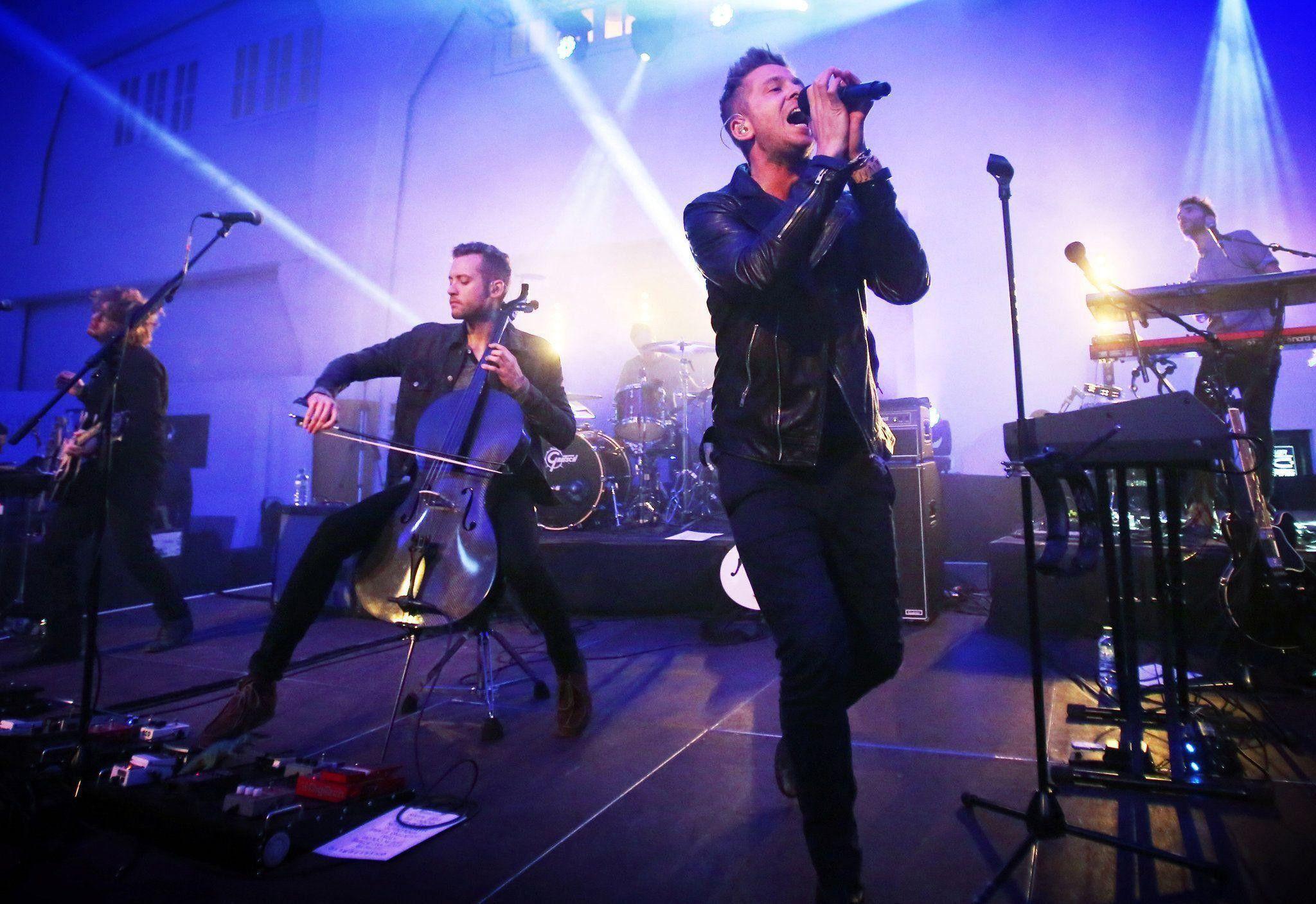 2048x1406 Onerepublic Wallpaper
