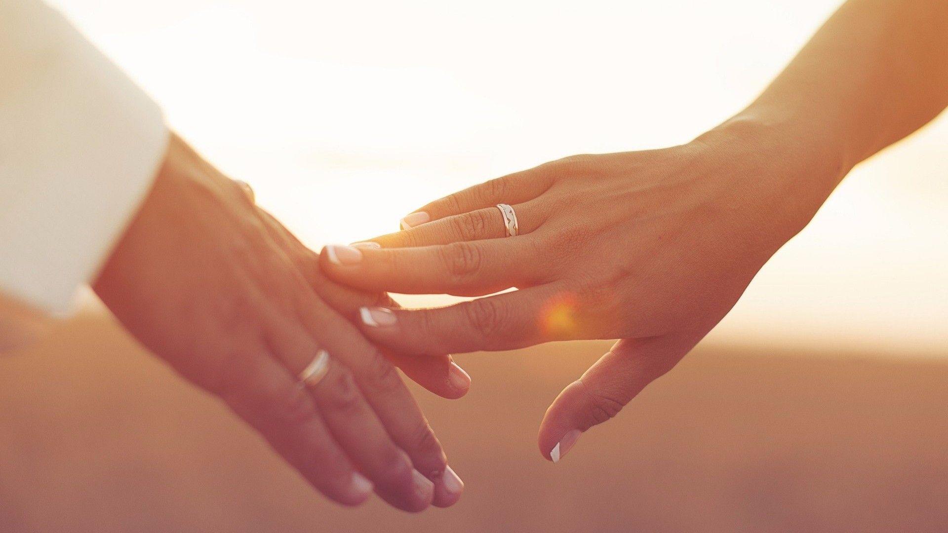 1920x1080 Husband And Wife Background, Download Wallpaper