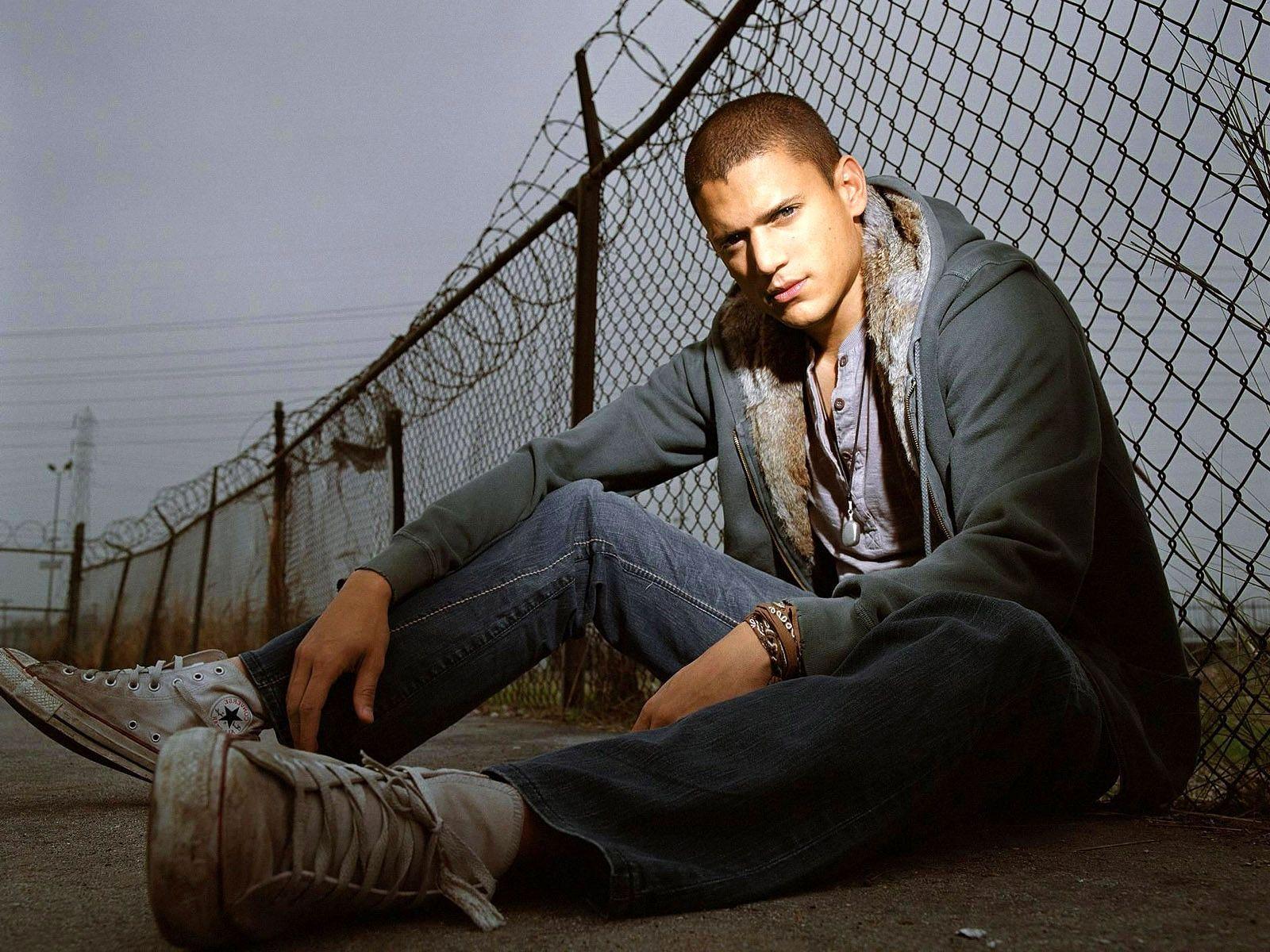 1600x1200 Unique Prison Break Wall Paper This Year