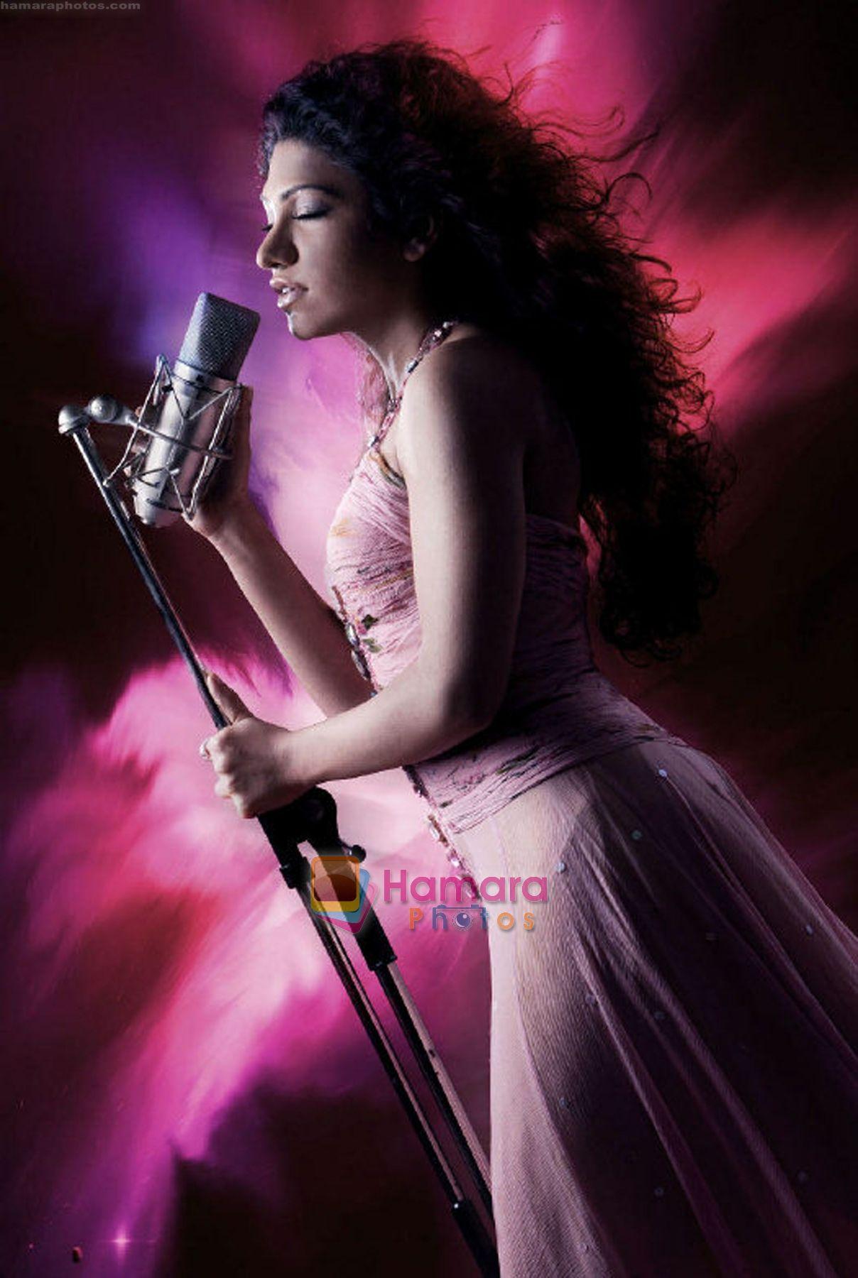 1208x1800 Tulsi Kumar Wallpaper / Tulsi Kumar