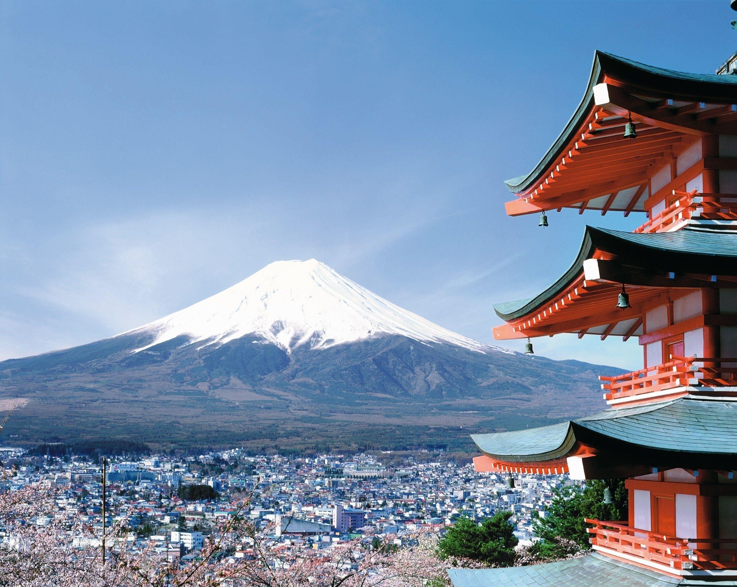 2400x1912 Pagoda HD Wallpaper