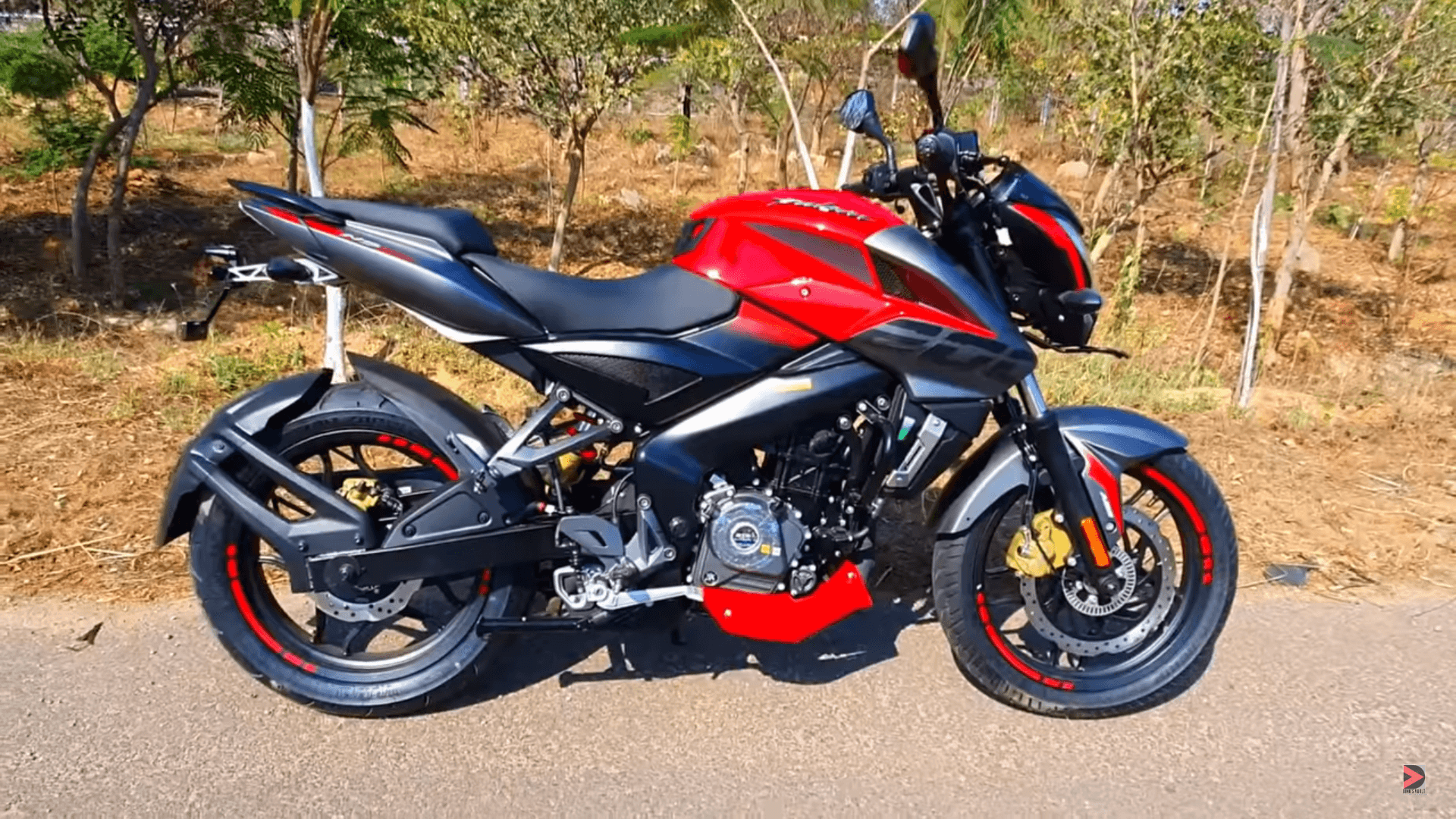 Bajaj Pulsar NS 200 Wallpapers - Top Free Bajaj Pulsar NS 200 ...