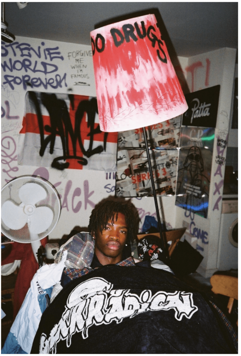 782x1152 Lancey Foux Wallpaper