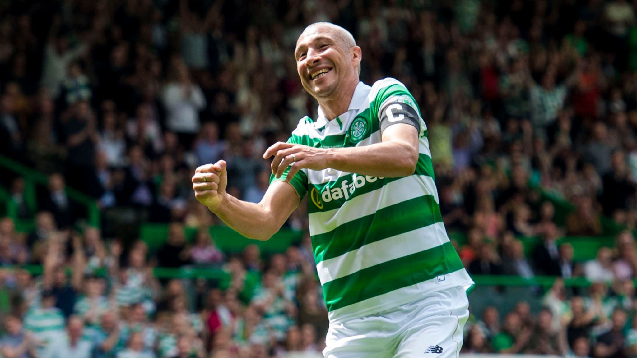 2048x1152 Henrik Larsson and Stiliyan Petrov praise Celtic's treble achievement