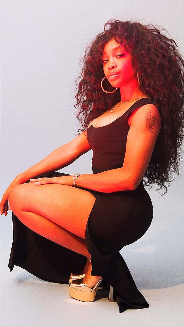 759x1350 Download R&B Artist SZA Expressing Her Passion For Music Wallpaper