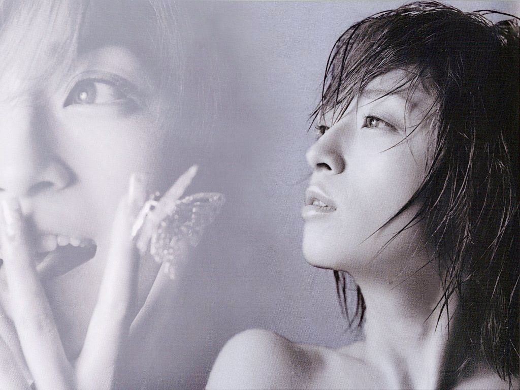 1024x768 Ayumi Hamasaki. Ryo Eierlikör