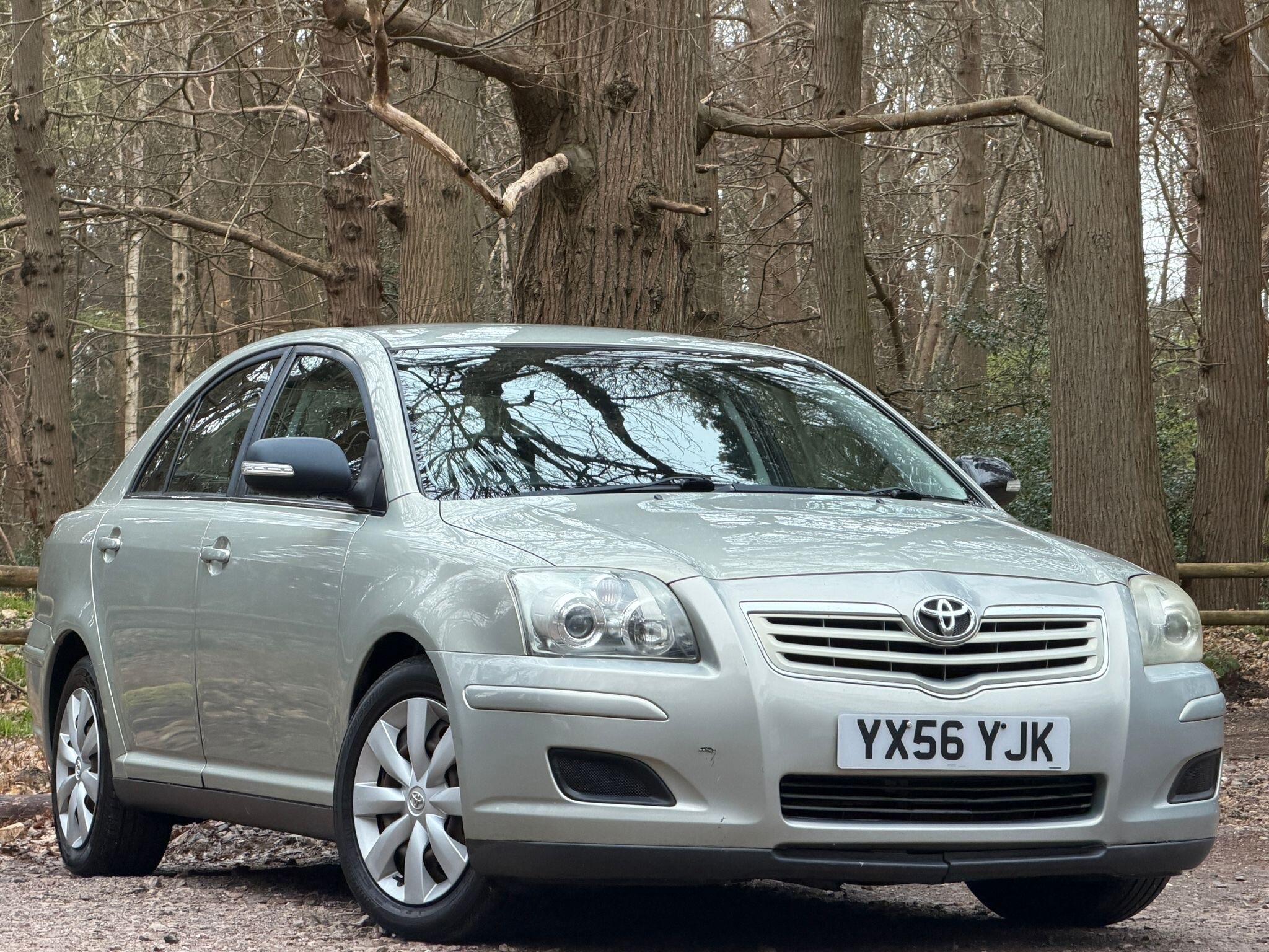 2048x1536 Used Toyota Avensis Colour Collection Cars