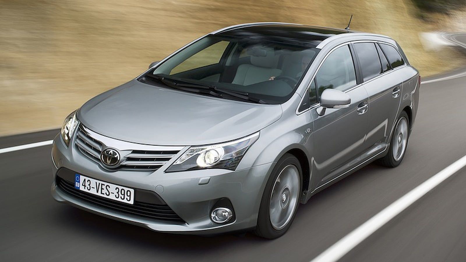 1600x900 Toyota Avensis