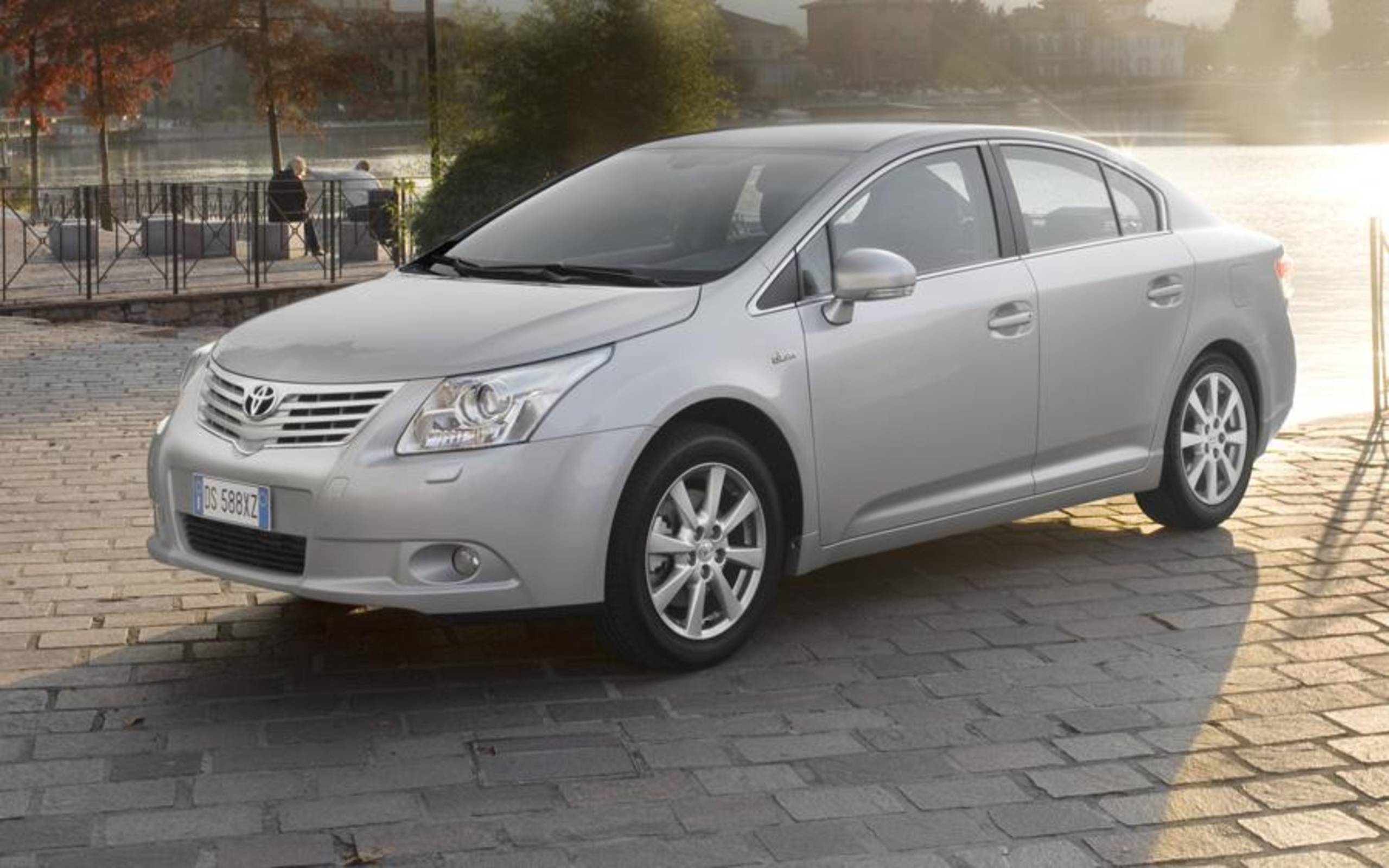2560x1600 Toyota Studies A Rear Drive Entry For Scion
