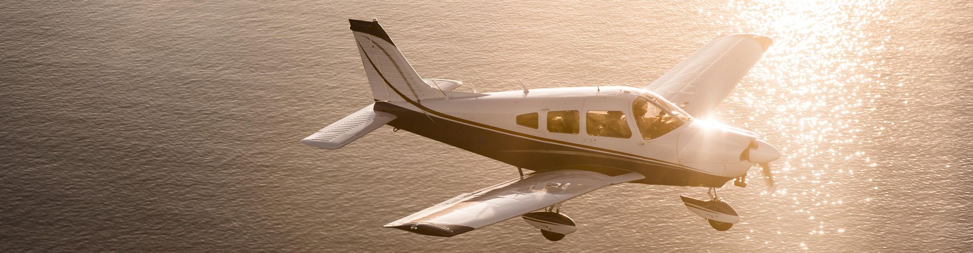 1920x500 Piper Aircraft Insurance