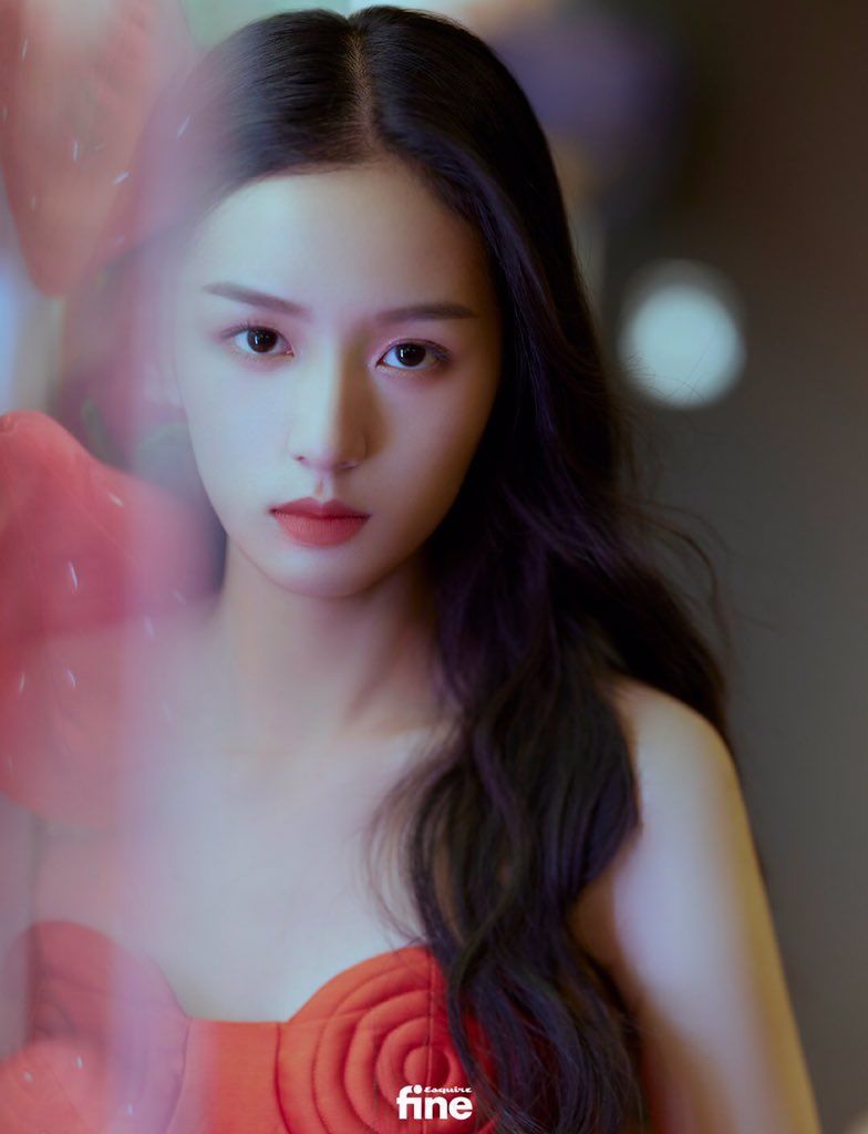 784x1024 Zhou Ye Wallpaper
