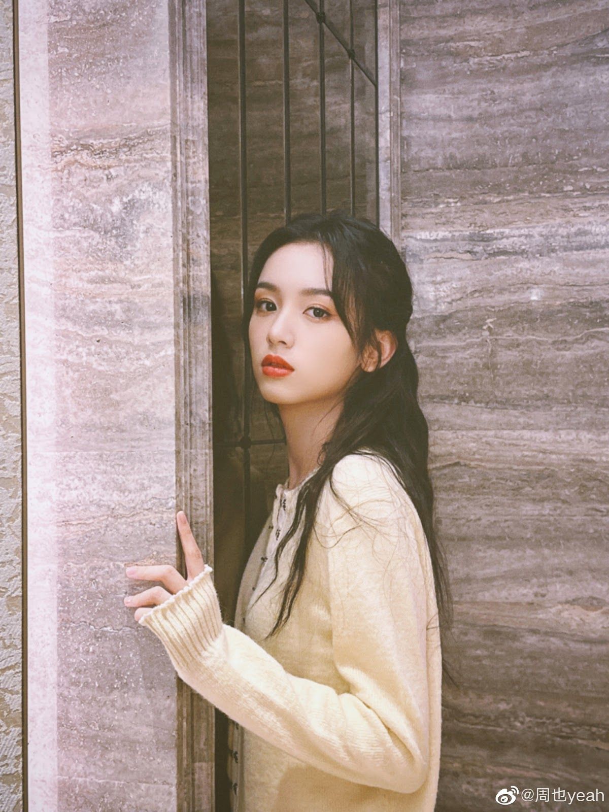 1200x1600 China Entertainment News: Zhou Ye at brand event