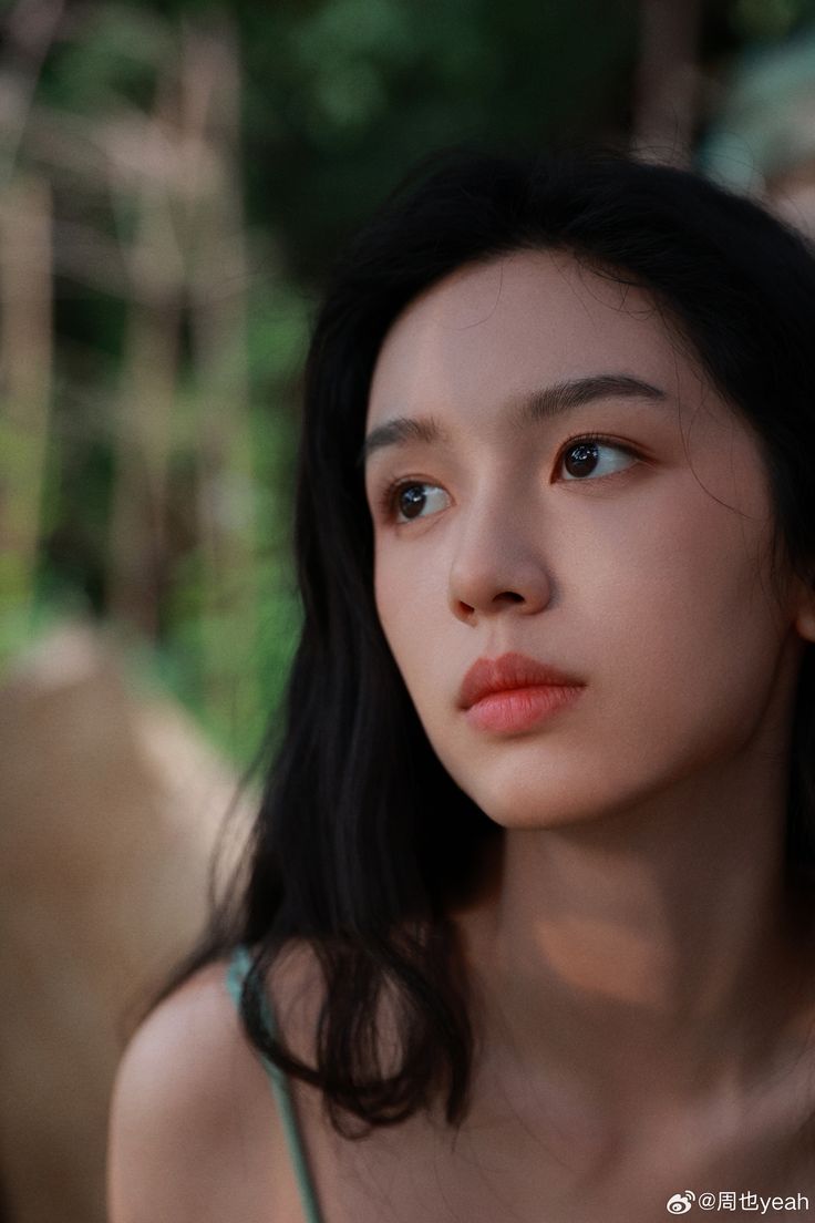 736x1104 周也ʸᵉᵃʰ (Zhou Ye) 5 17