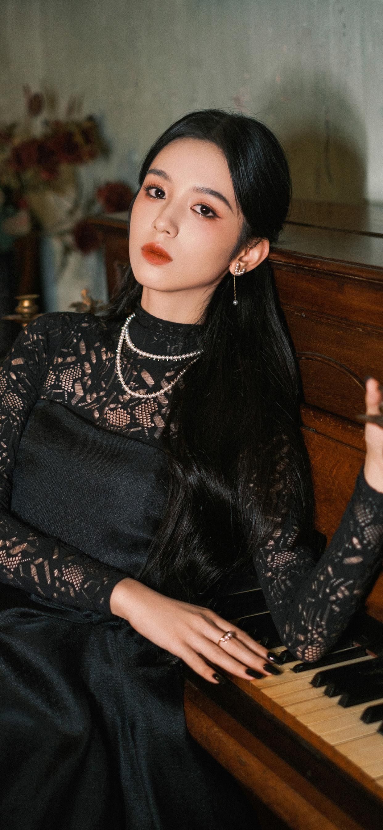 1242x2688 Zhou Ye wallpaper. Star idol wallpaper