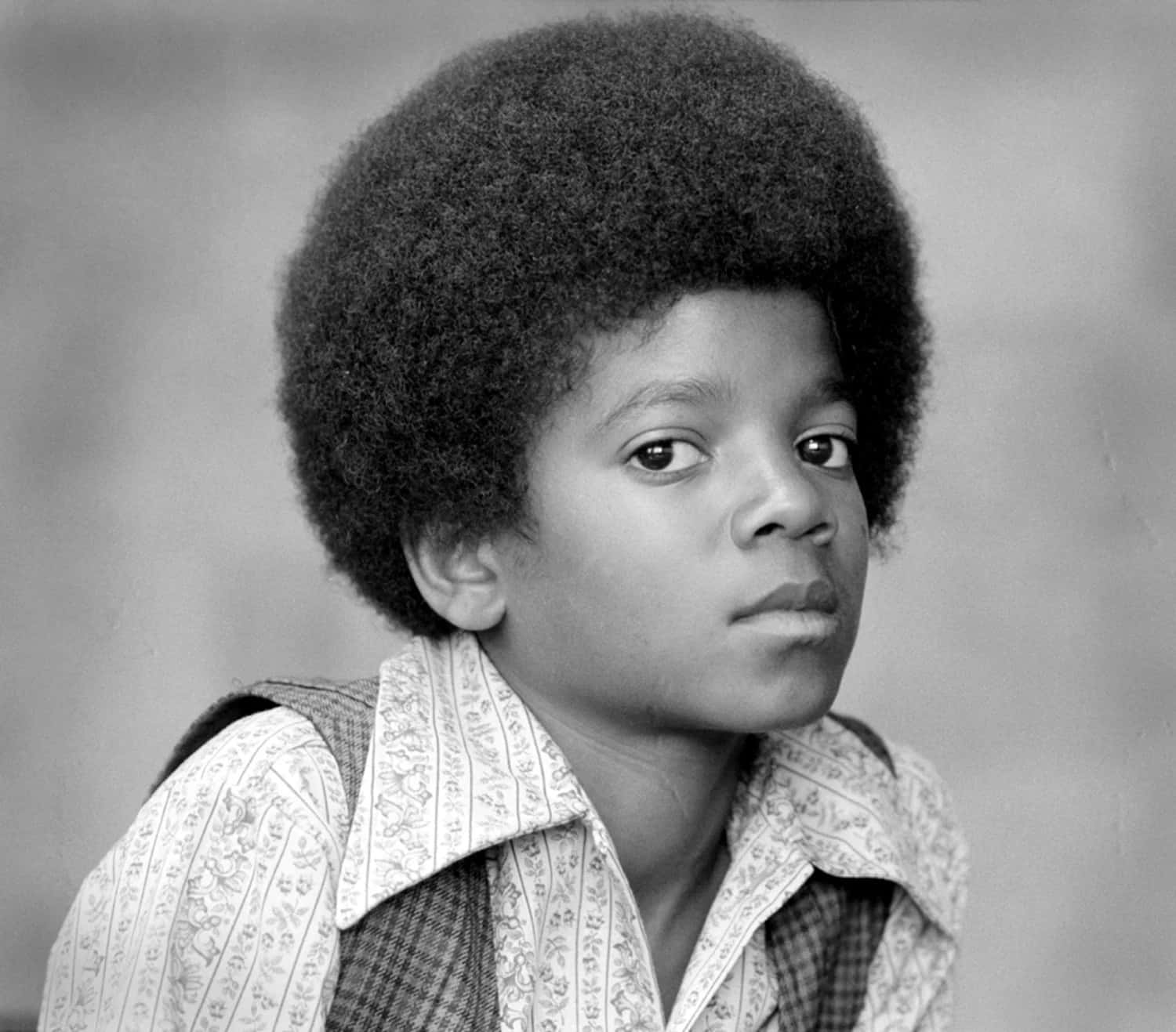 1500x1317 Download Young Michael Jackson performing live