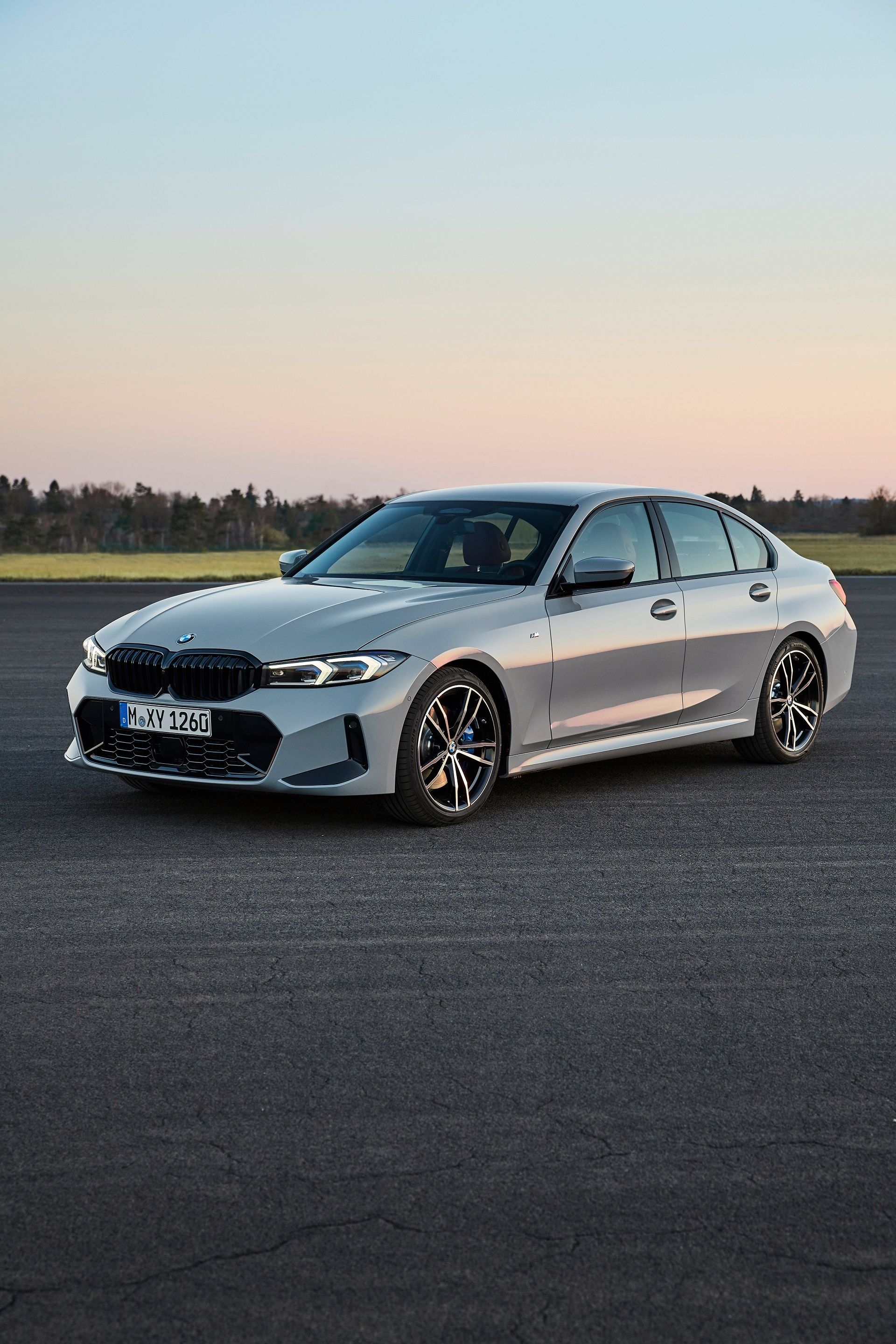 1920x2879 BMW 3 Series Wallpaper