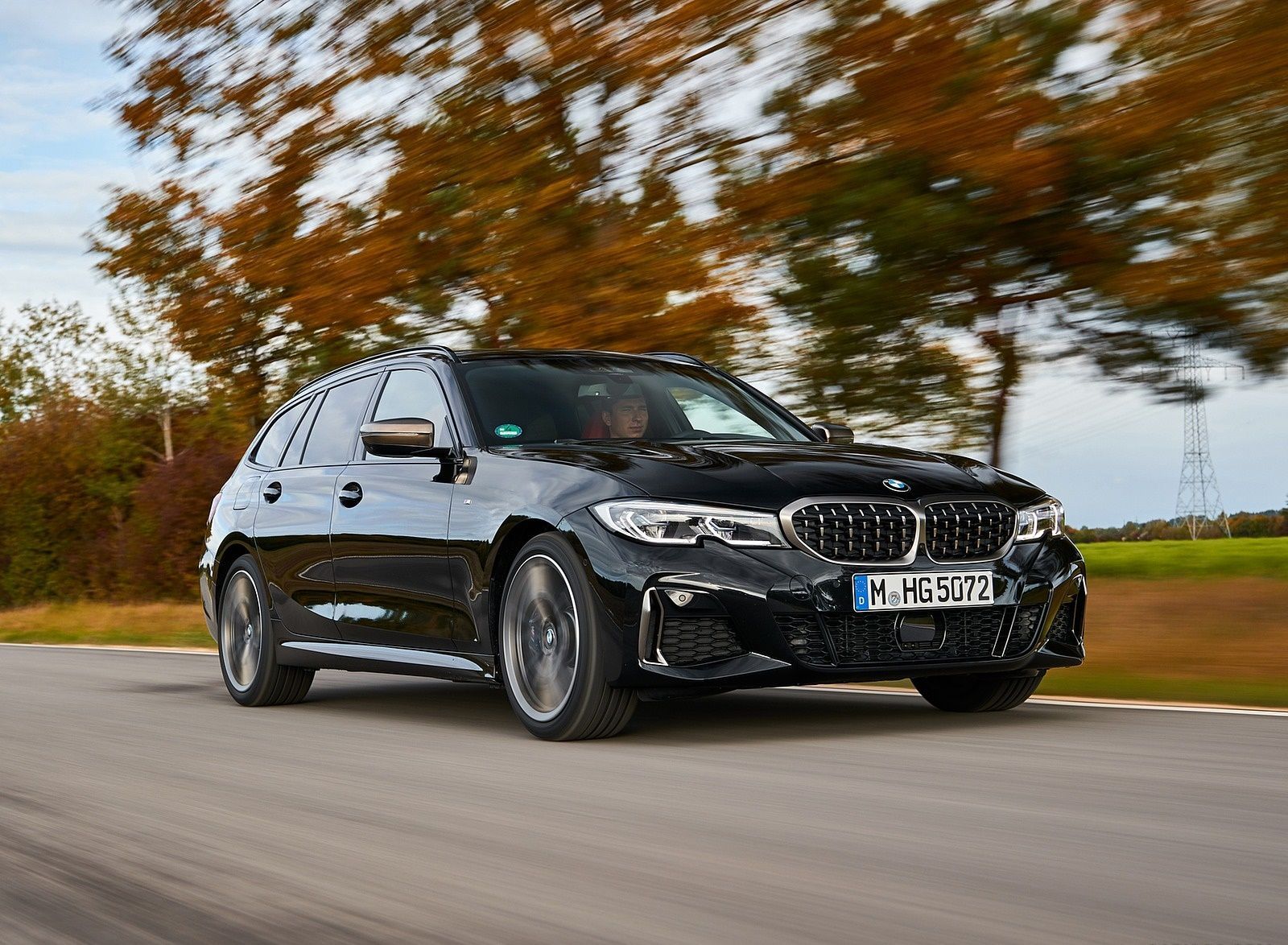 1600x1174 BMW M340i XDrive Touring First Edition HD Wallpaper