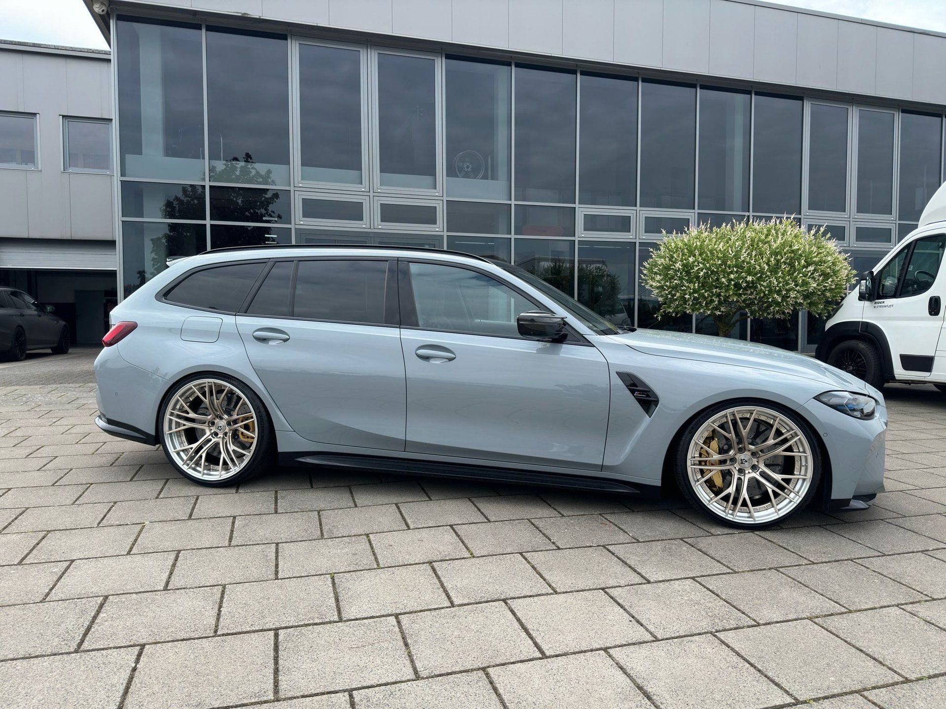 1920x1440 BMW M3 Touring with mbDESIGN Wheels