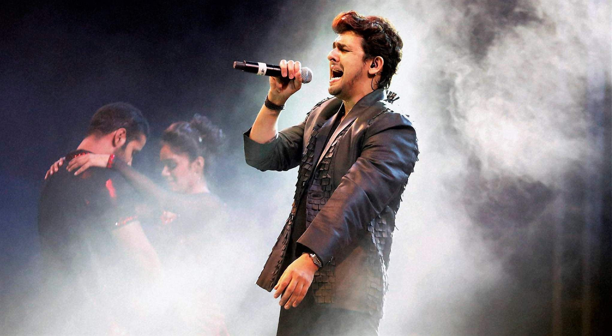 Sonu Nigam clarifies his it would be better if I was from Pakistan  statement  The Statesman