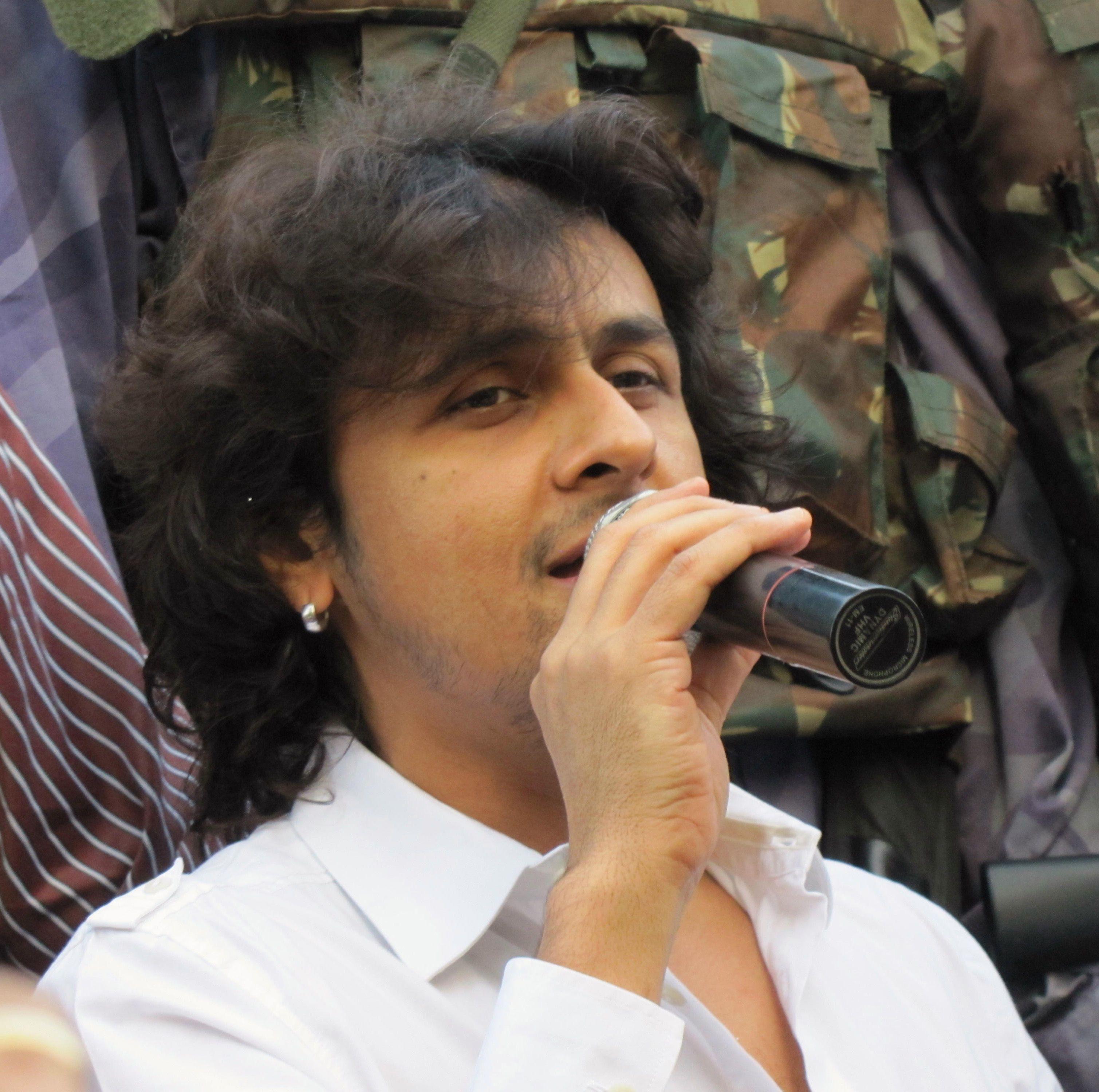 Sonu Nigam Wallpapers - Top Free Sonu Nigam Backgrounds - WallpaperAccess