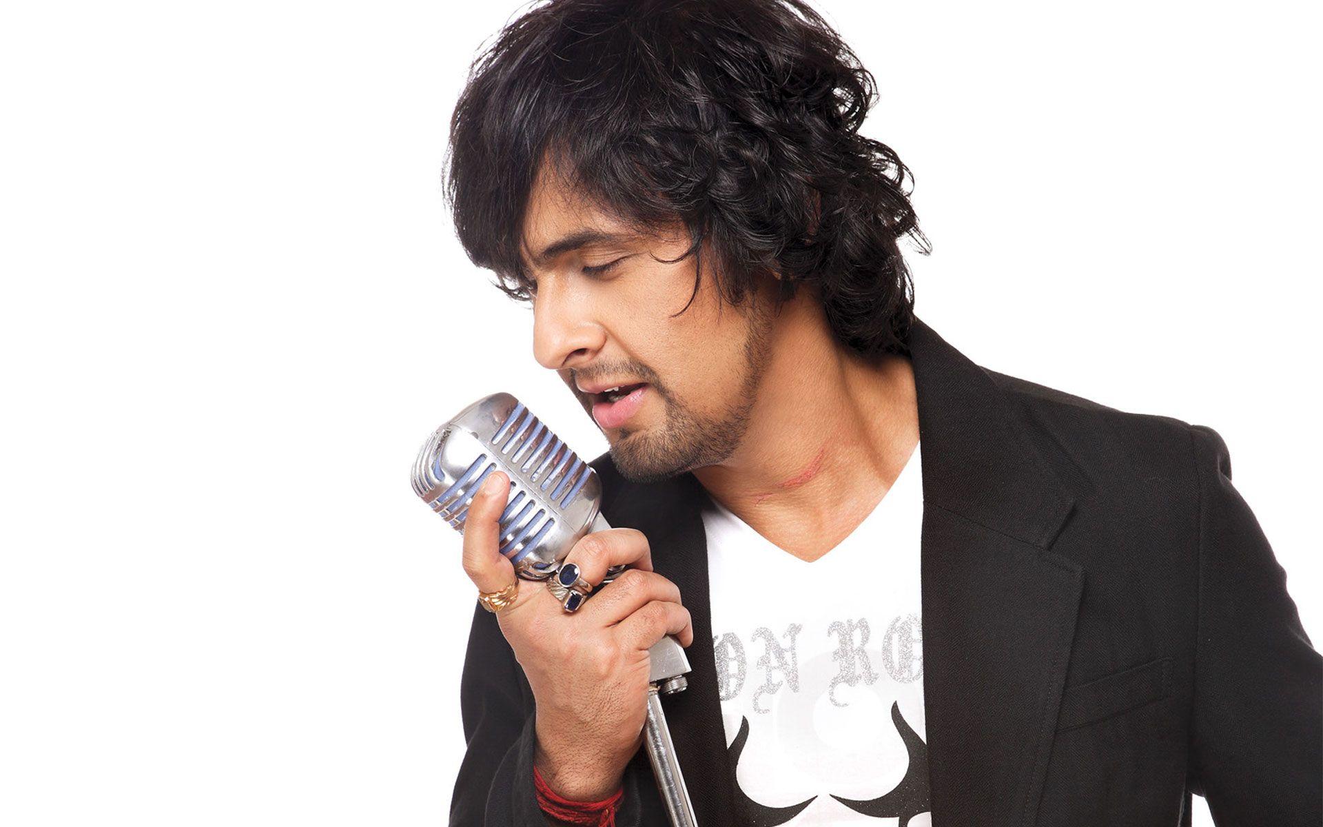 1920x1200 Sonu Nigam on not speaking bad against KJo. BizAsia. Media