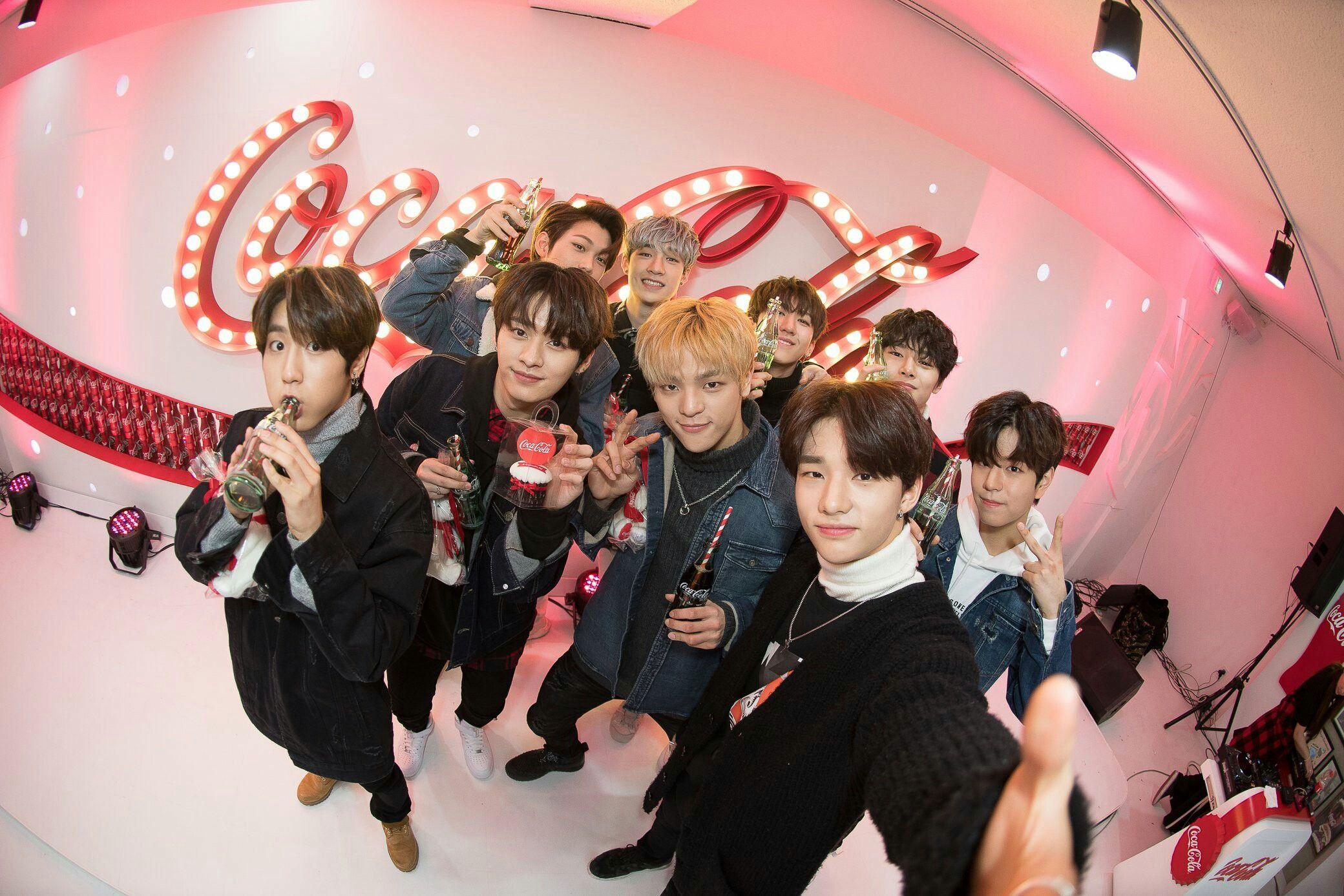 2080x1387 Pin di Stray Kids 스트레이 키즈