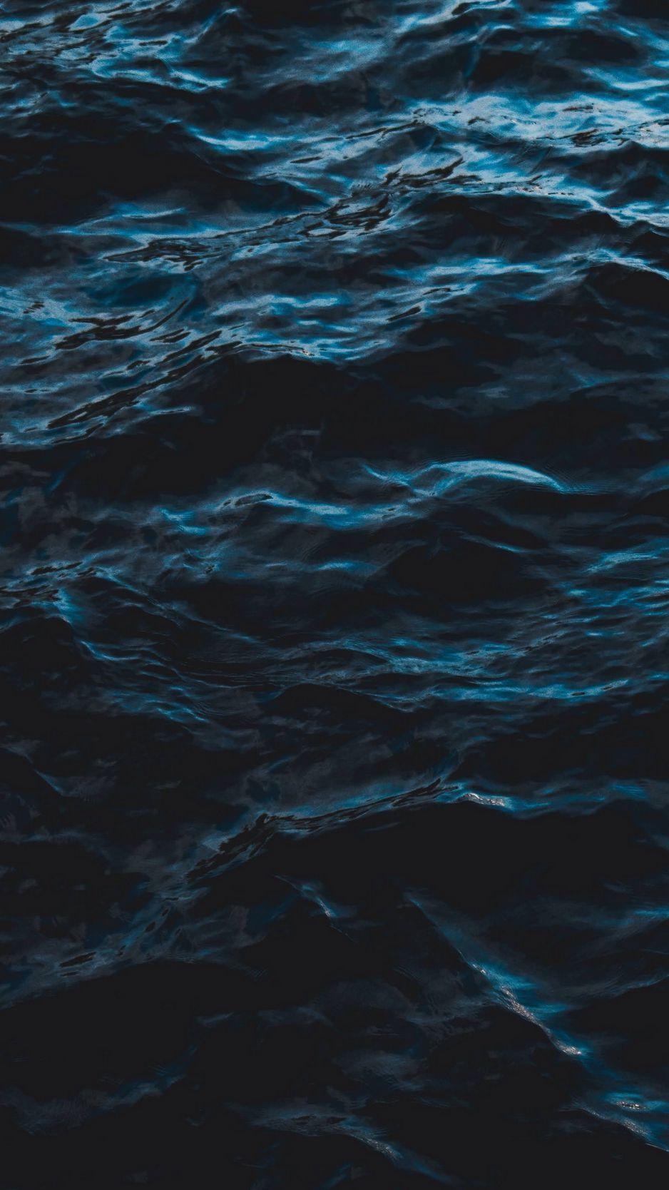 dark blue sea